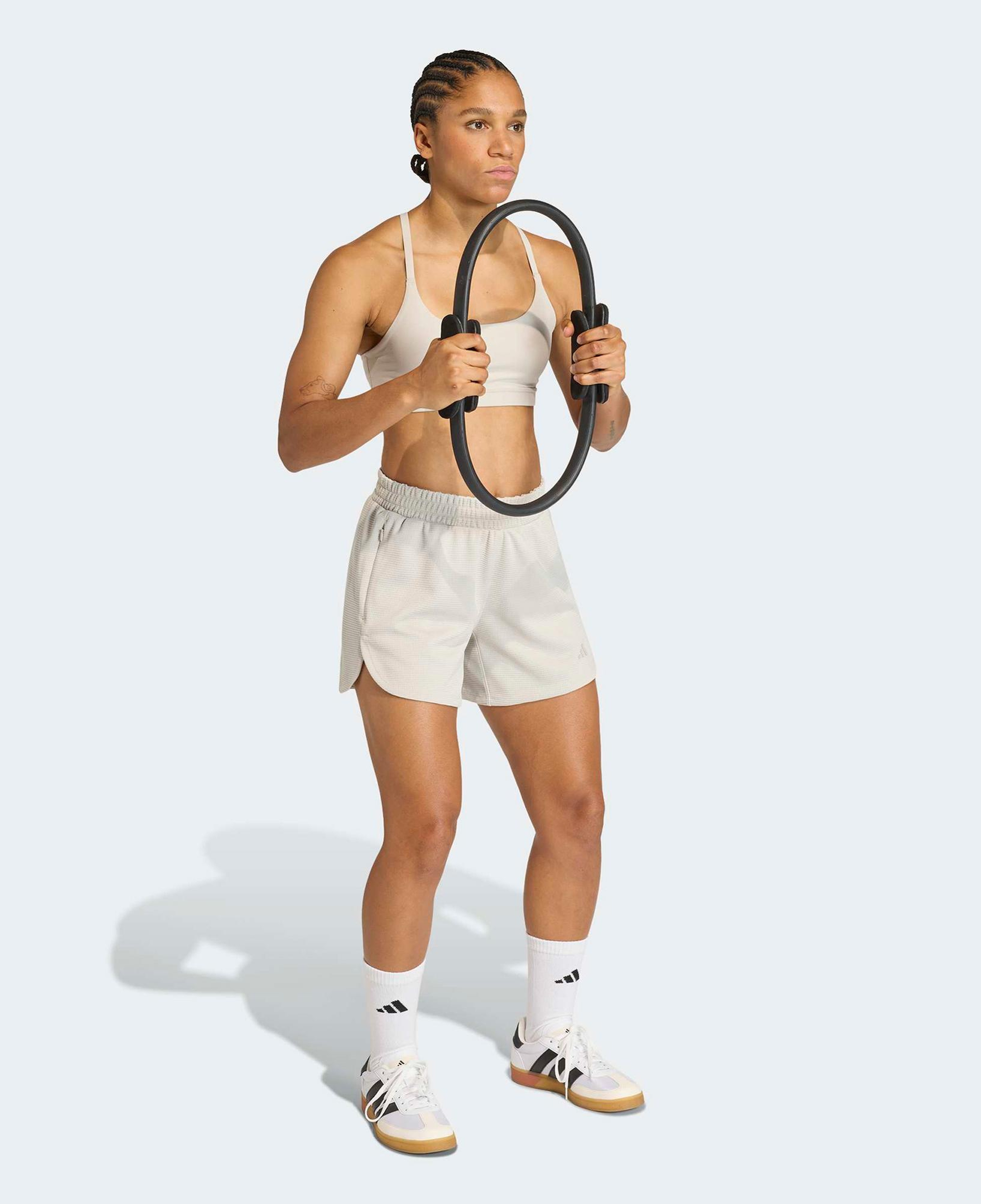 adidas Pacer Workout Waffle Kadın Bej Şort