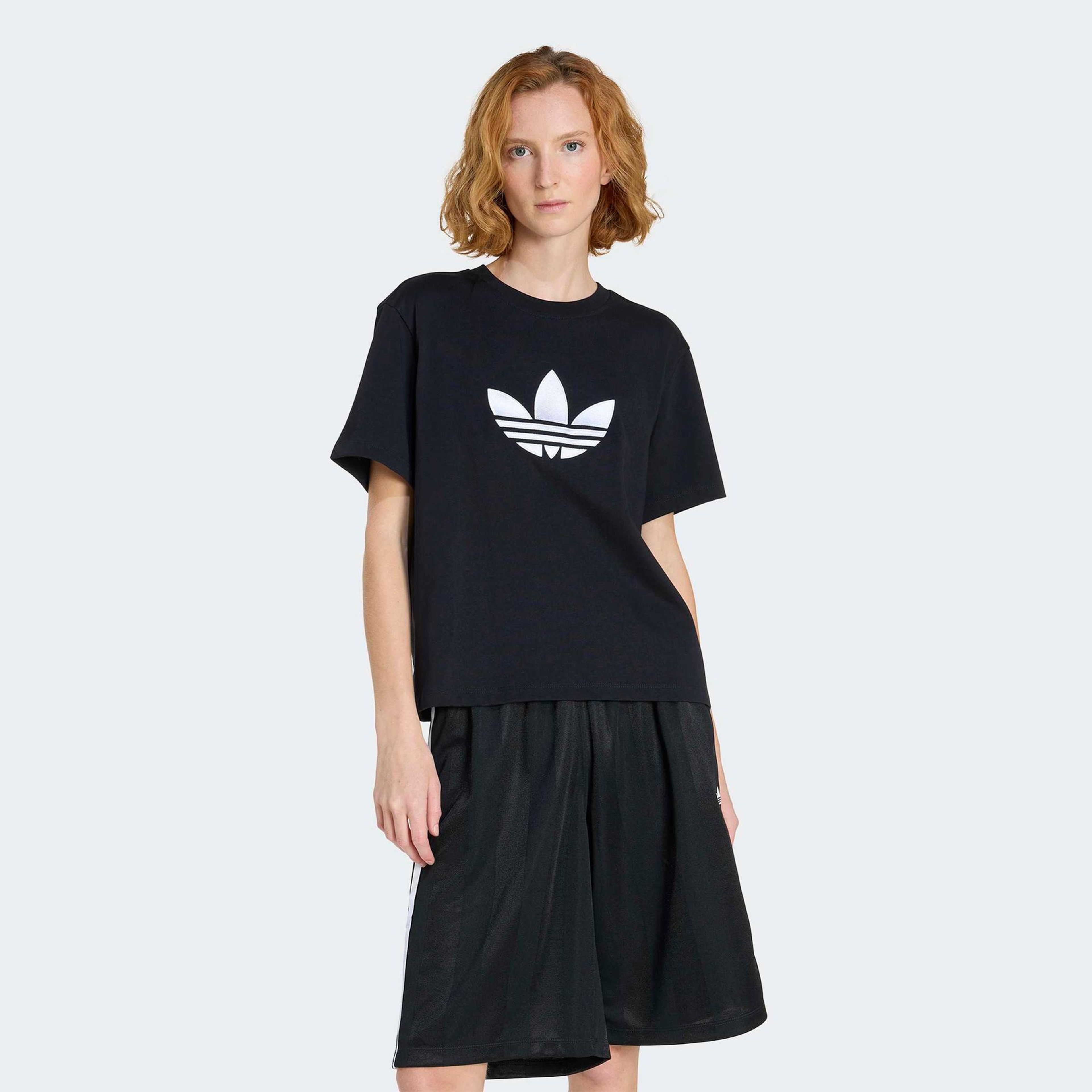 adidas Trefoil Boxy Kadın Siyah T-Shirt