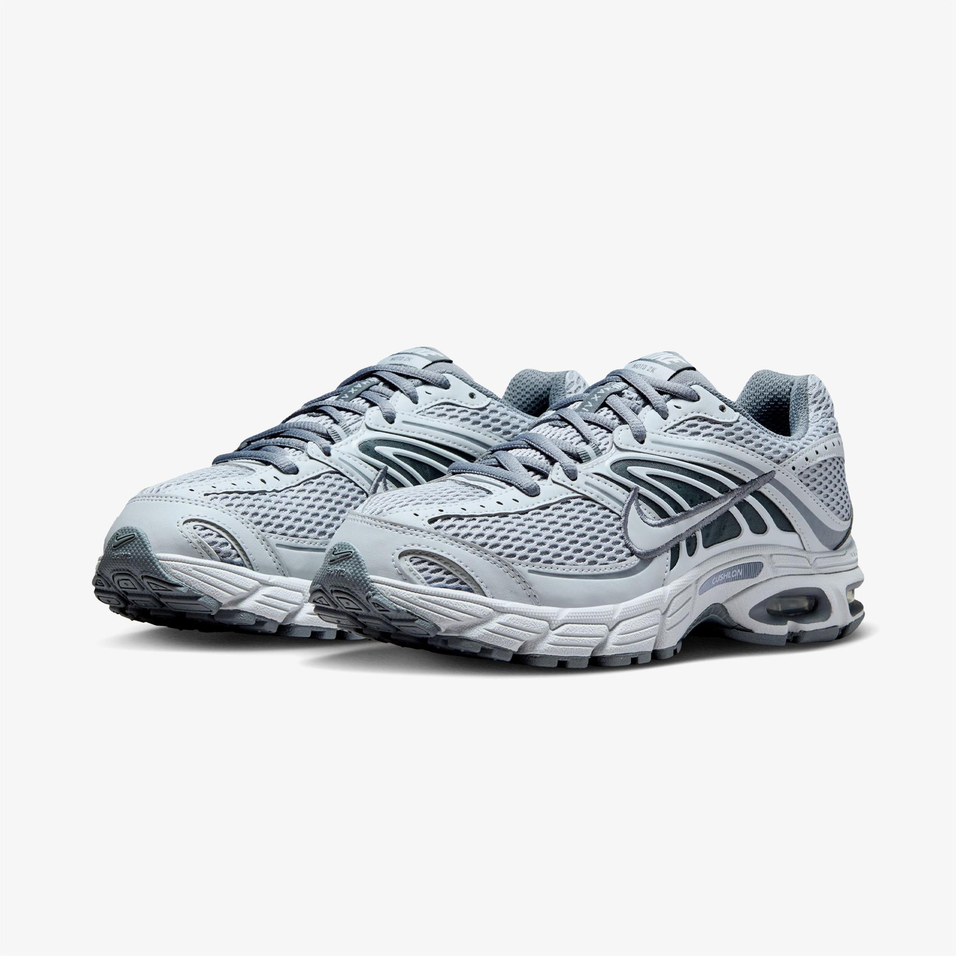 Nike Air Max Moto 2K Kadın Gri Spor Ayakkabı