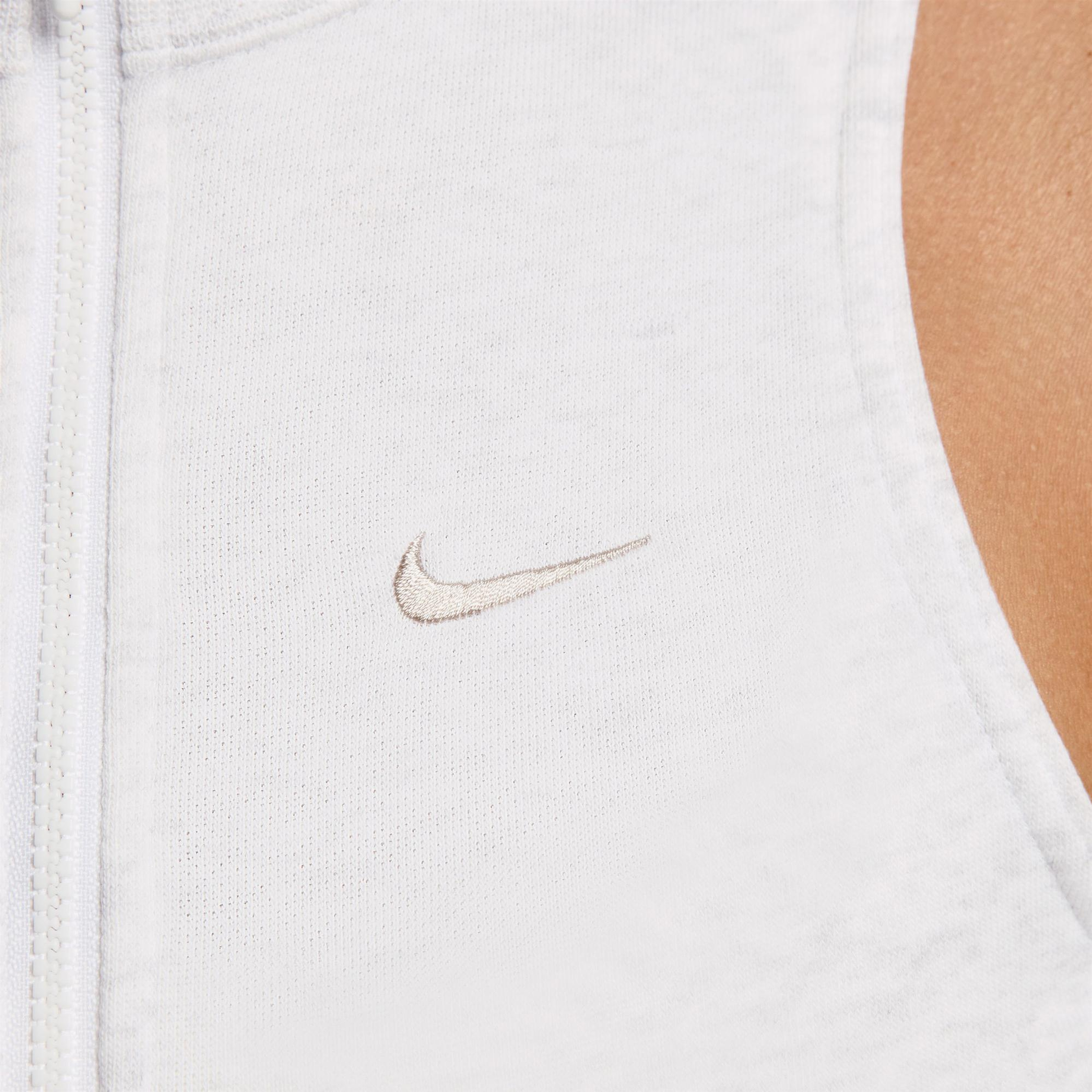 Nike Sportswear Chill Terry Kadın Beyaz Crop T-Shirt