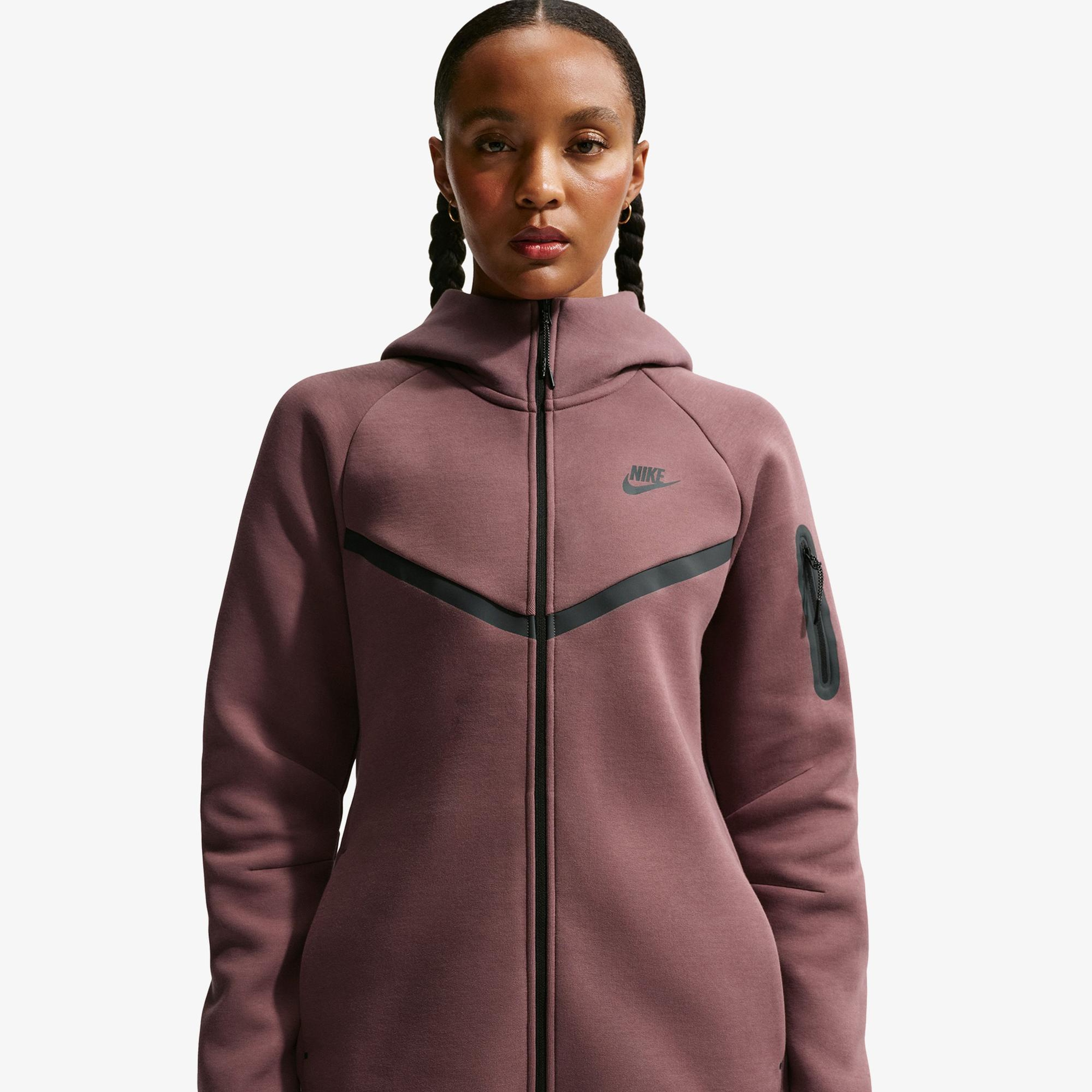 Nike Sportswear Tech Fleece Windrunner Kadın Pembe Eşofman Üstü
