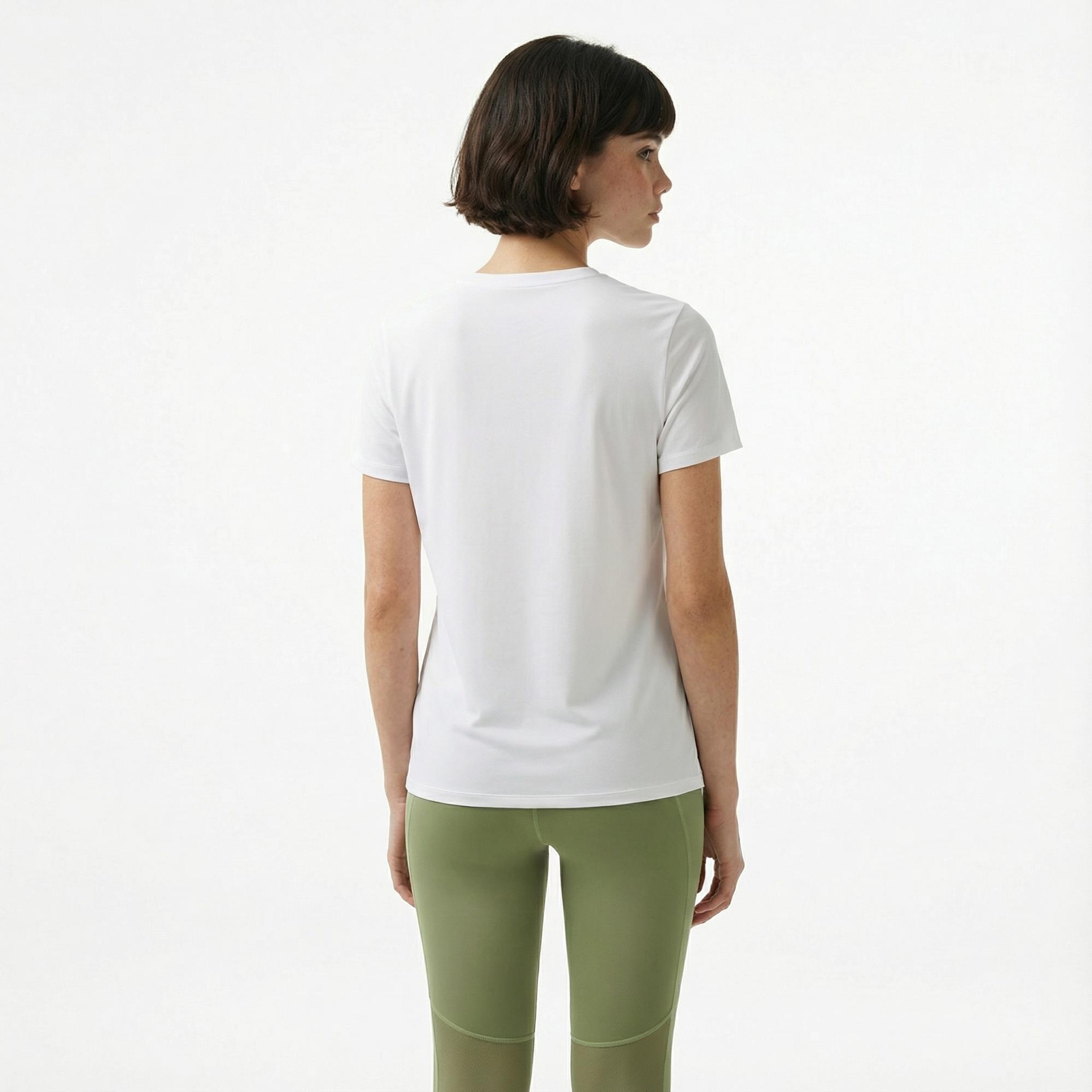 Nike Dri-Fit Kadın Beyaz T-Shirt