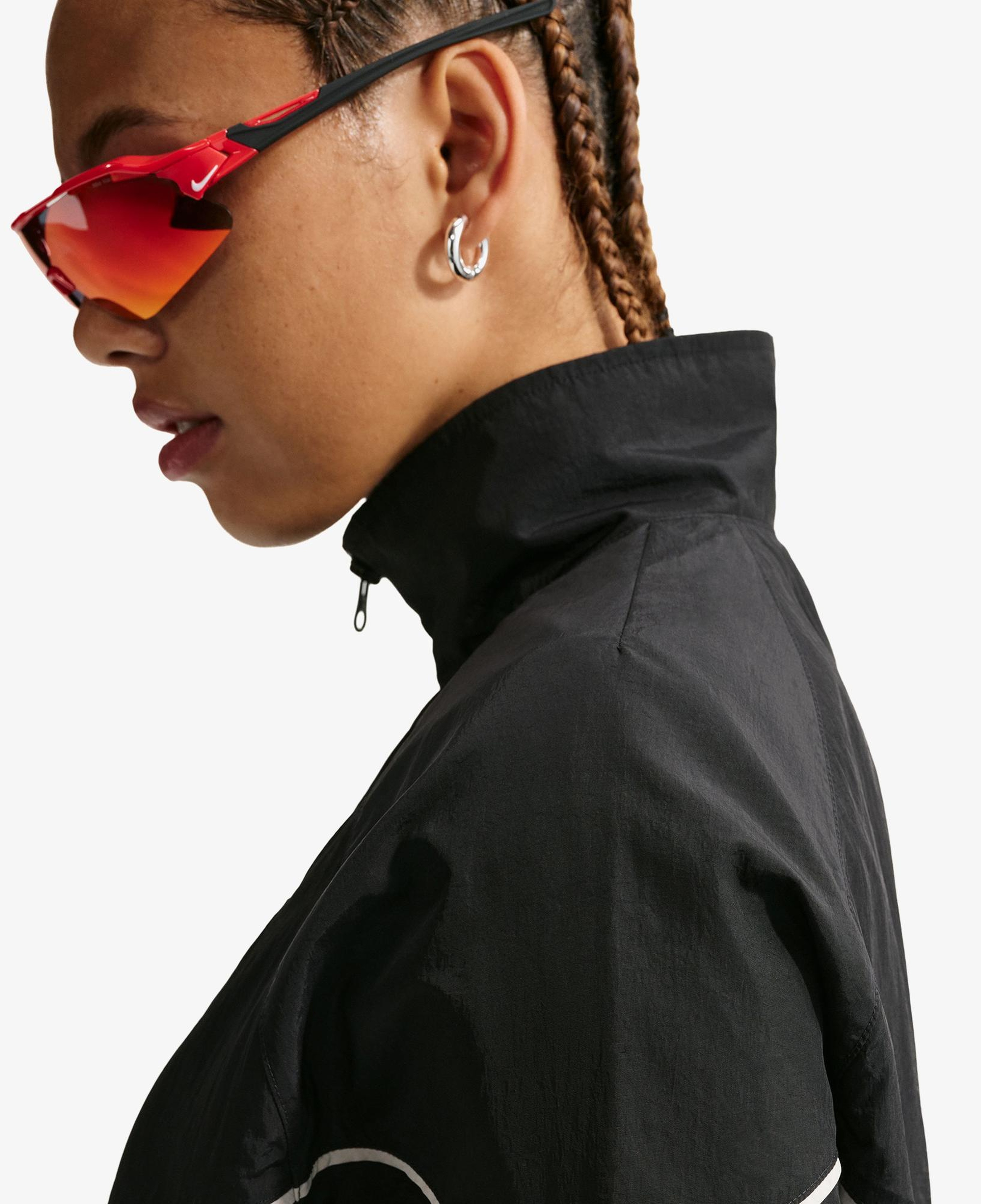 Nike Sportswear Windrunner Woven Kadın Siyah Ceket