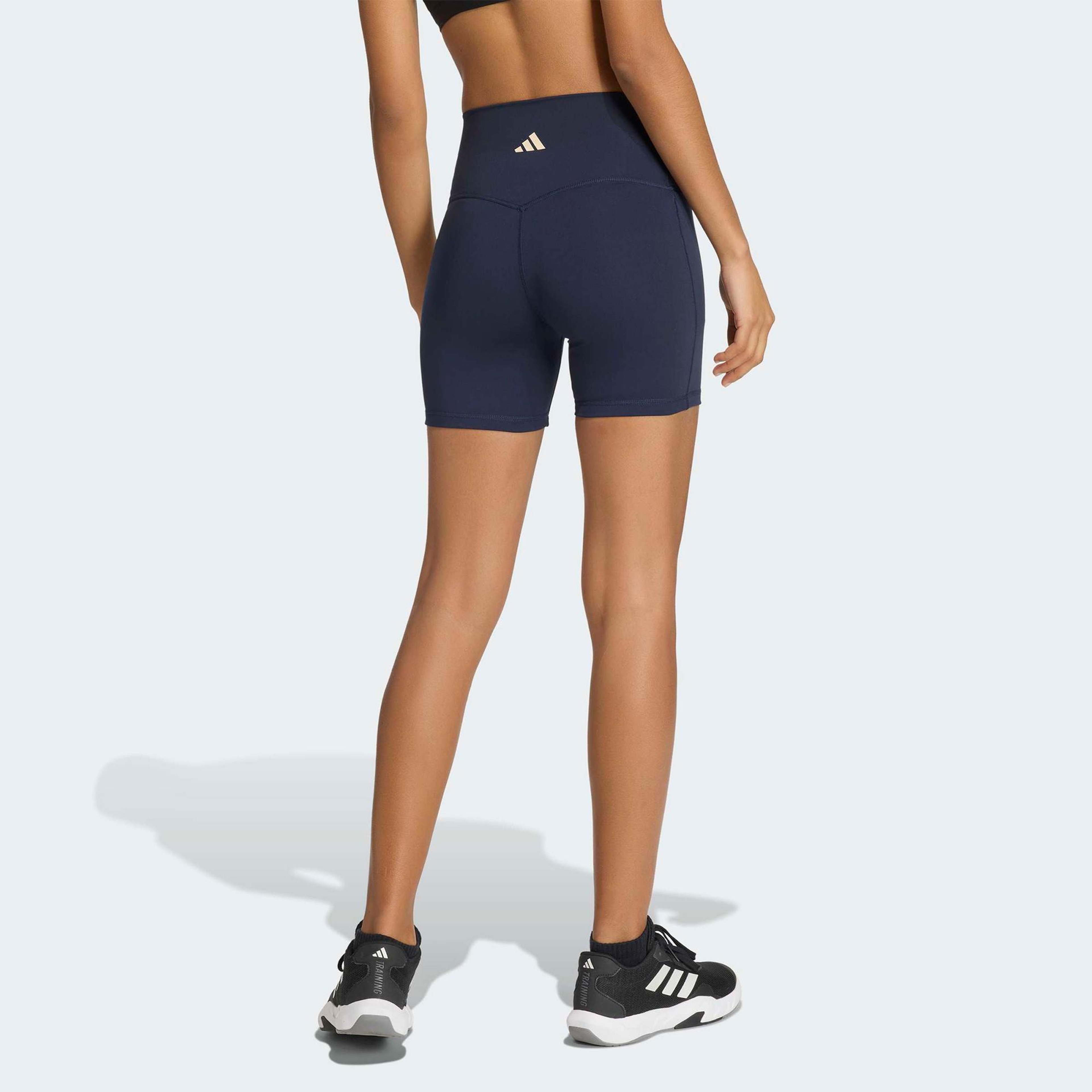 adidas 3-Stripes Studio All Me Booty Kadın Lacivert Kısa Tayt