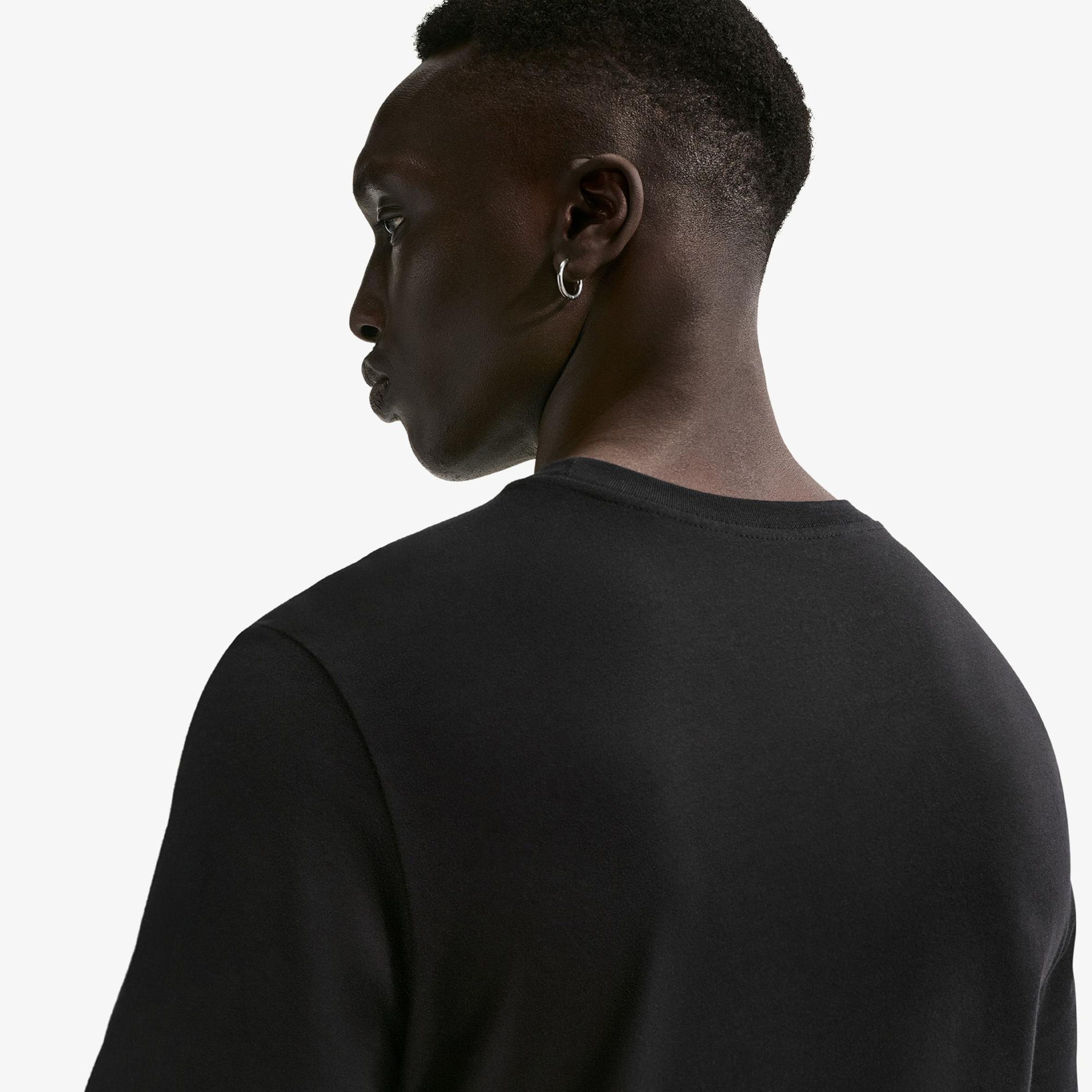 Nike Sportswear Celebrate Erkek Siyah T-Shirt