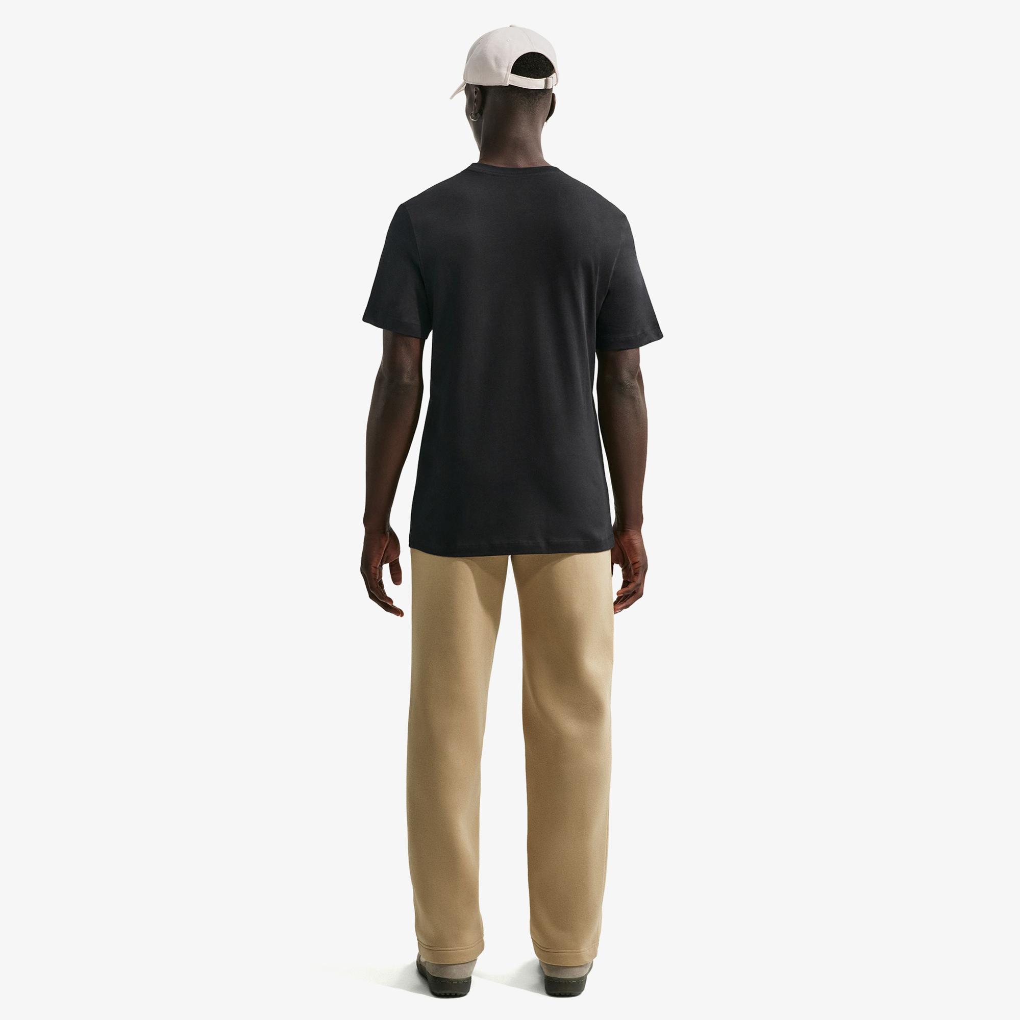 Nike Sportswear Celebrate Erkek Siyah T-Shirt