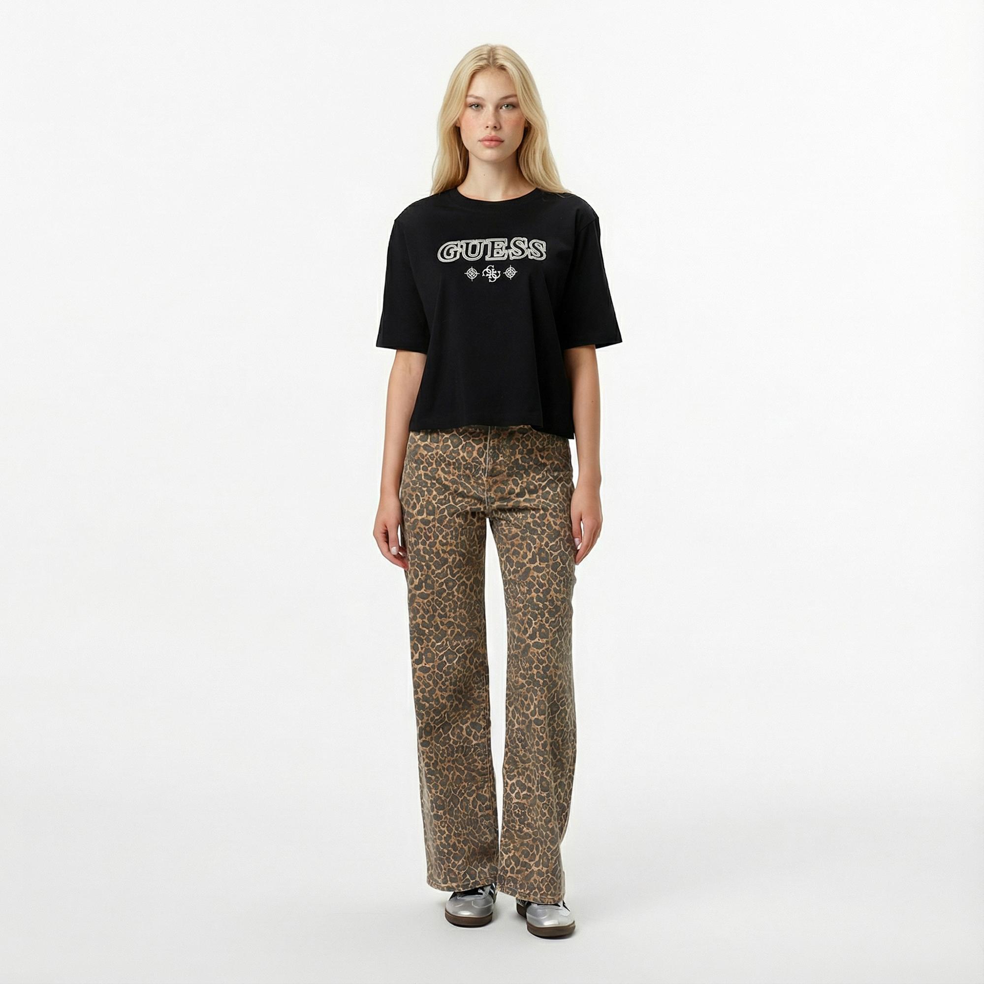 Guess Gloria Boxy Fit Kadın Siyah T-Shirt