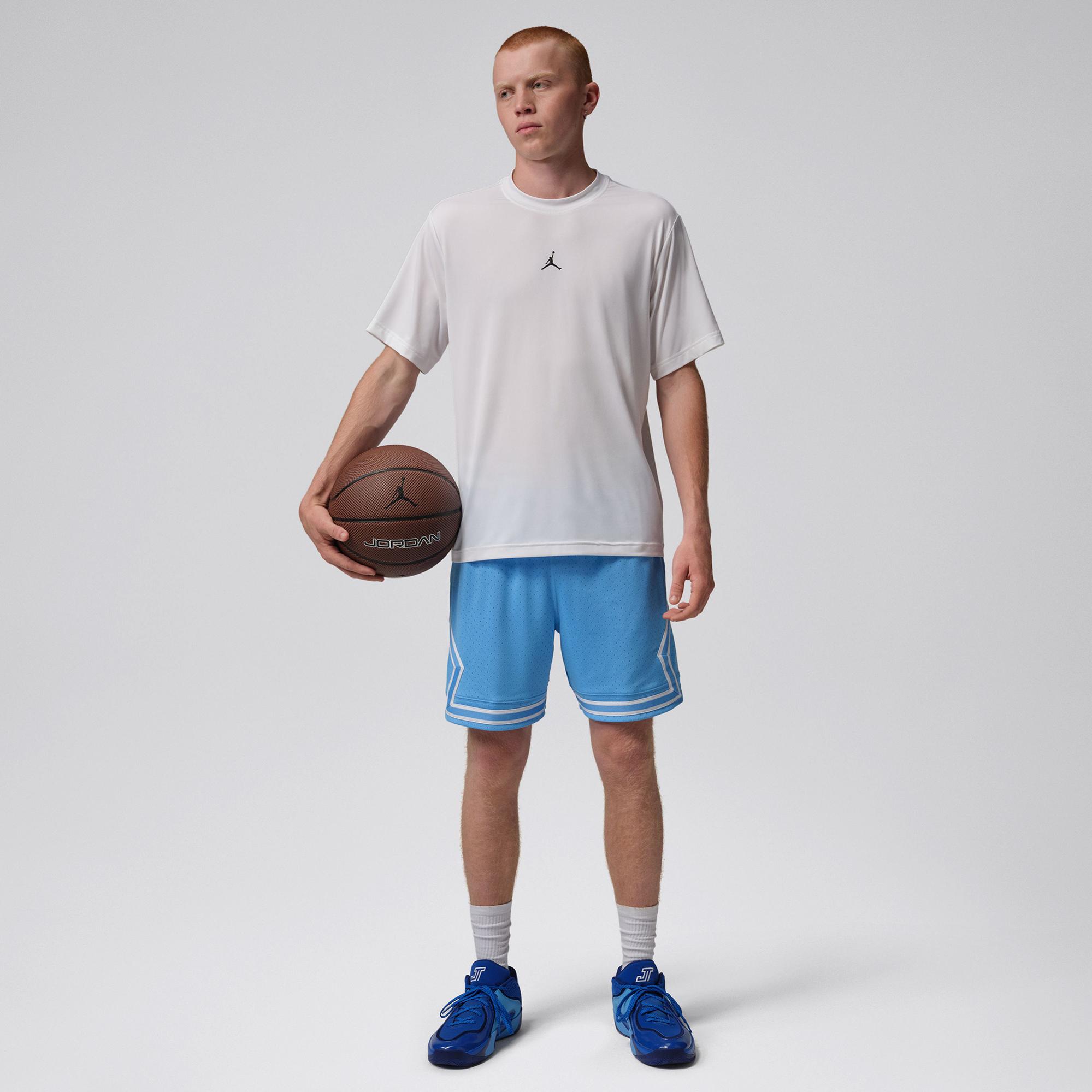 Jordan Dri-Fit Sport Essentials Erkek Beyaz T-Shirt