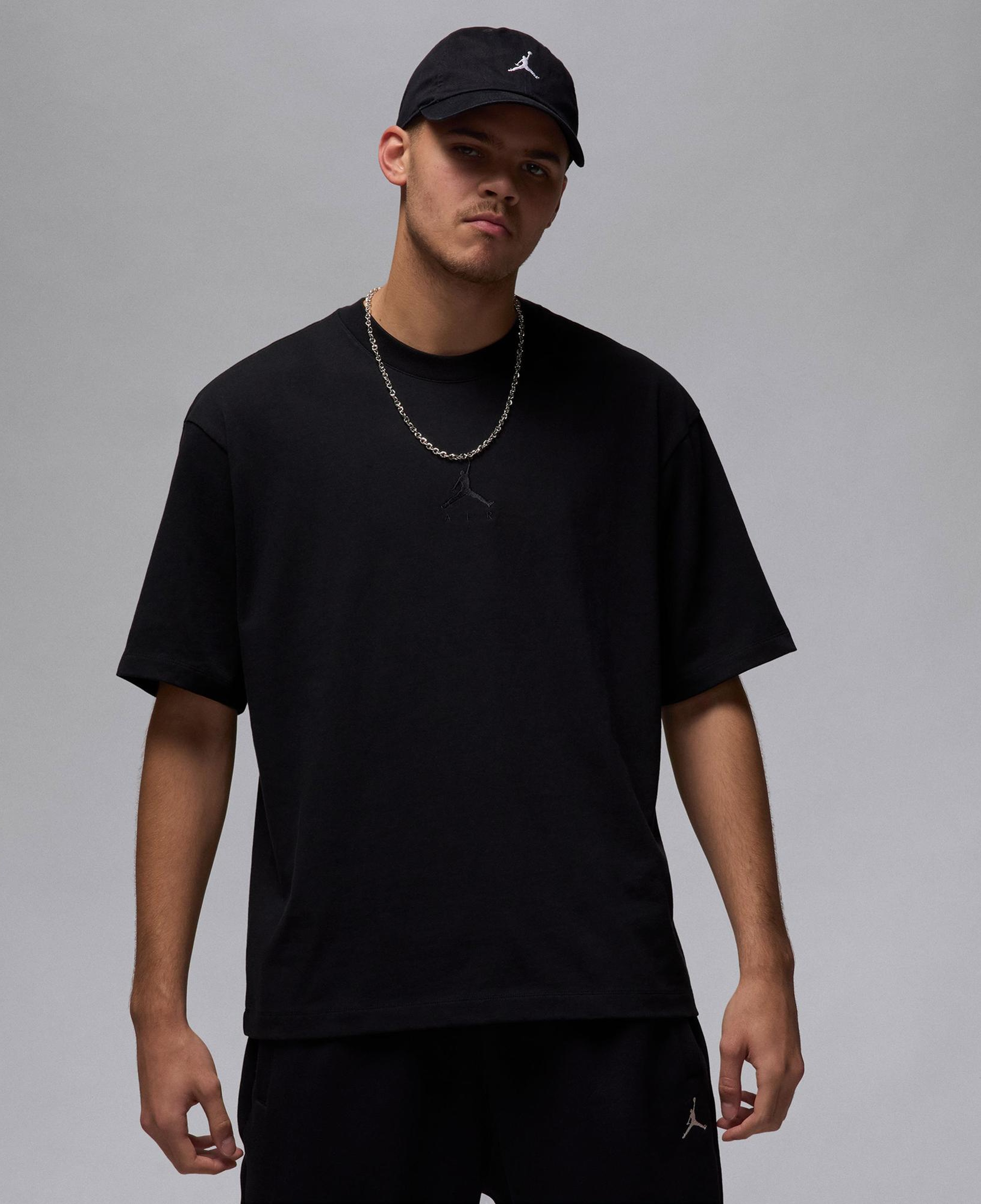 Jordan Flight Essentials Erkek Siyah T-Shirt