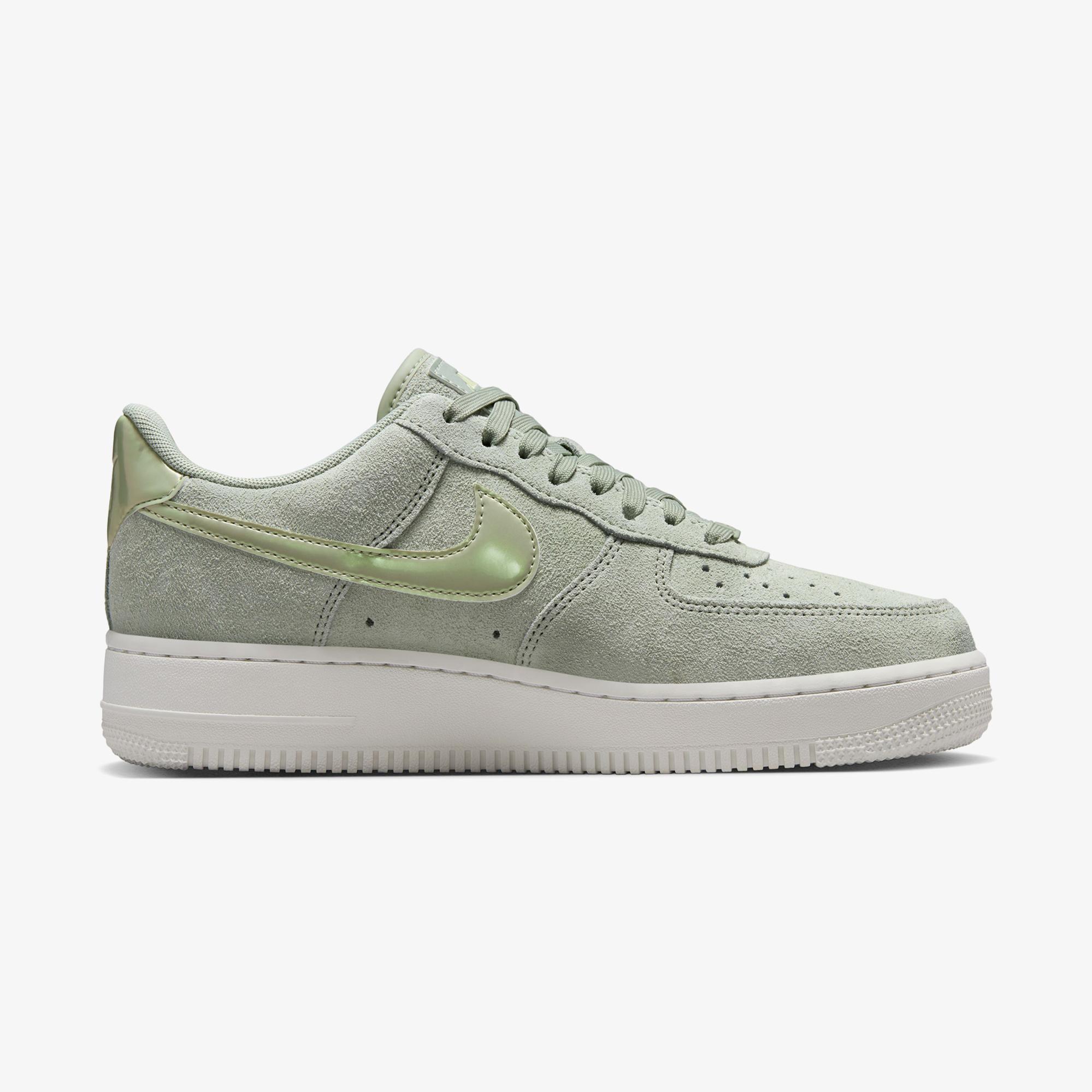 Nike Air Force 1 '07 SE Kadın Yeşil Spor Ayakkabı