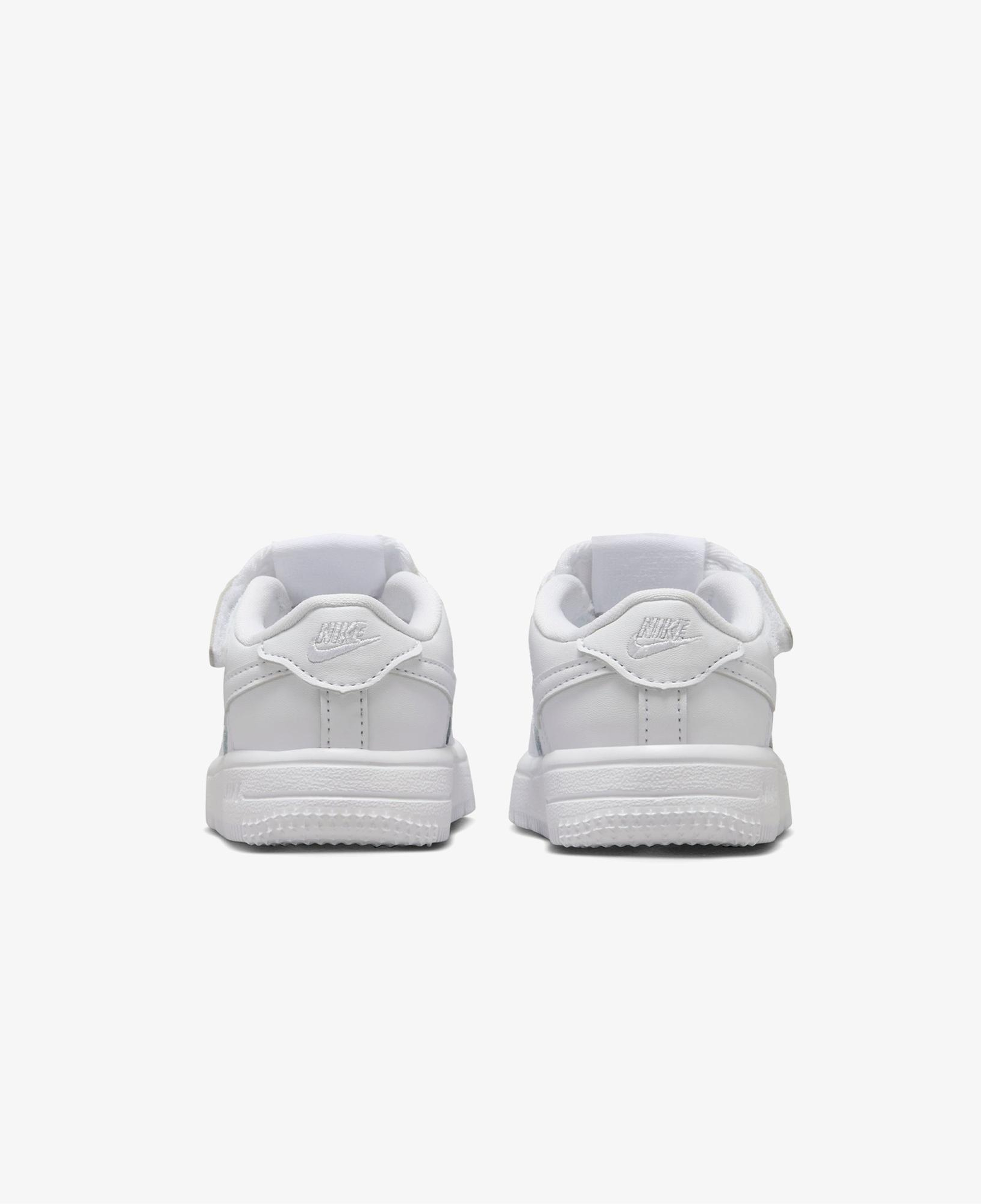 Nike Force 1 Low EasyOn Çocuk Beyaz Spor Ayakkabı