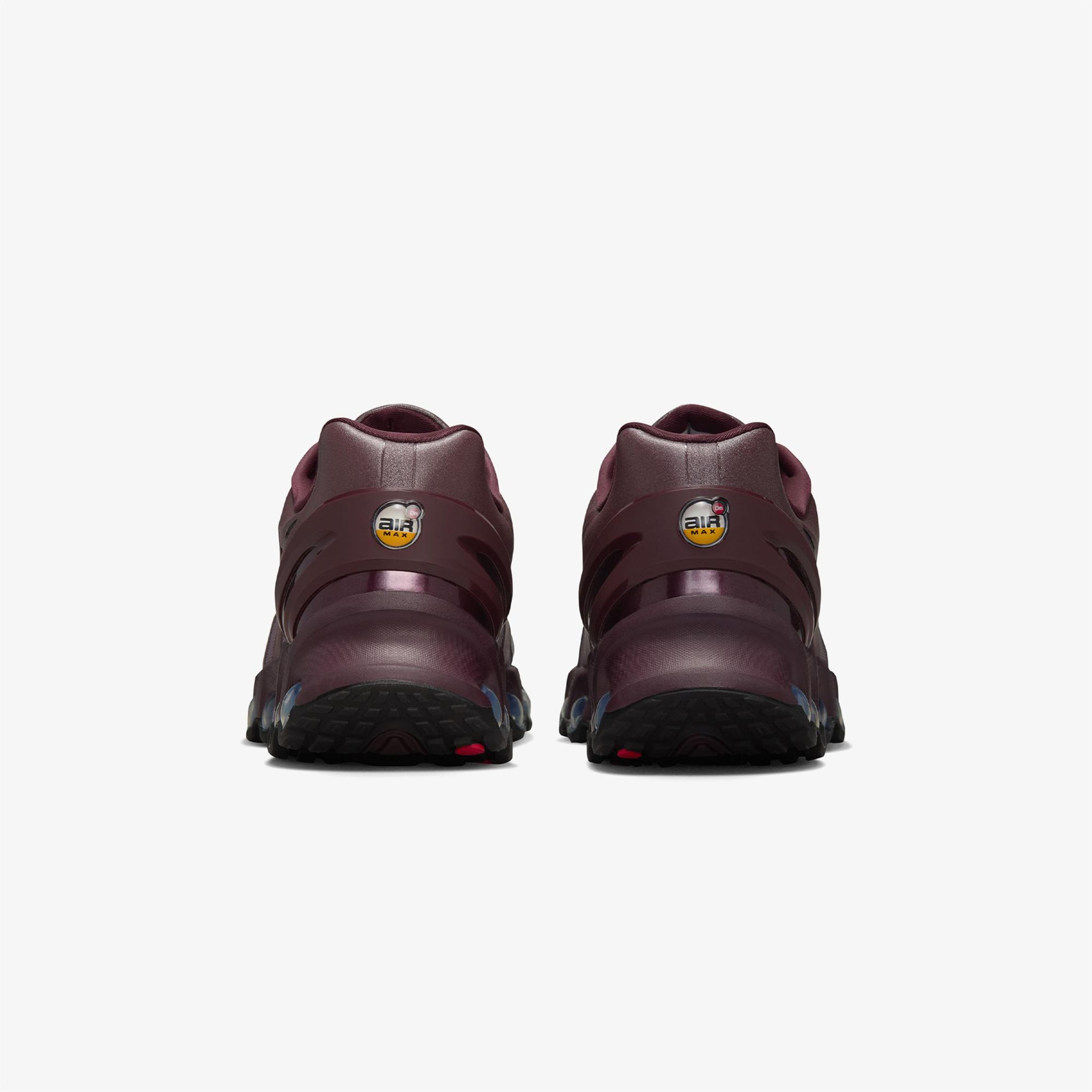 Nike Air Max DN8 Kadın Bordo Spor Ayakkabı