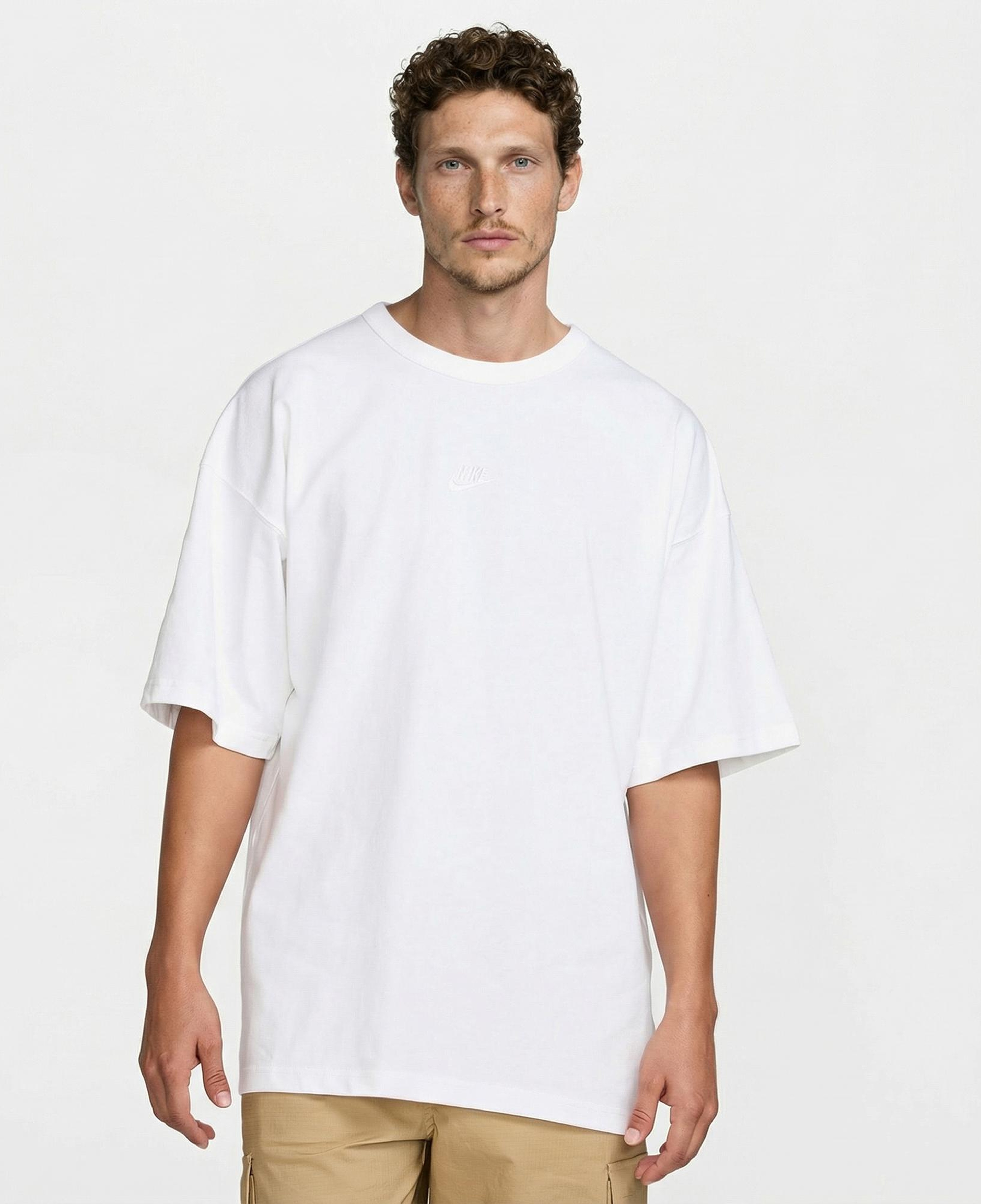 Nike Sportswear Premium Essentials Erkek Beyaz T-Shirt