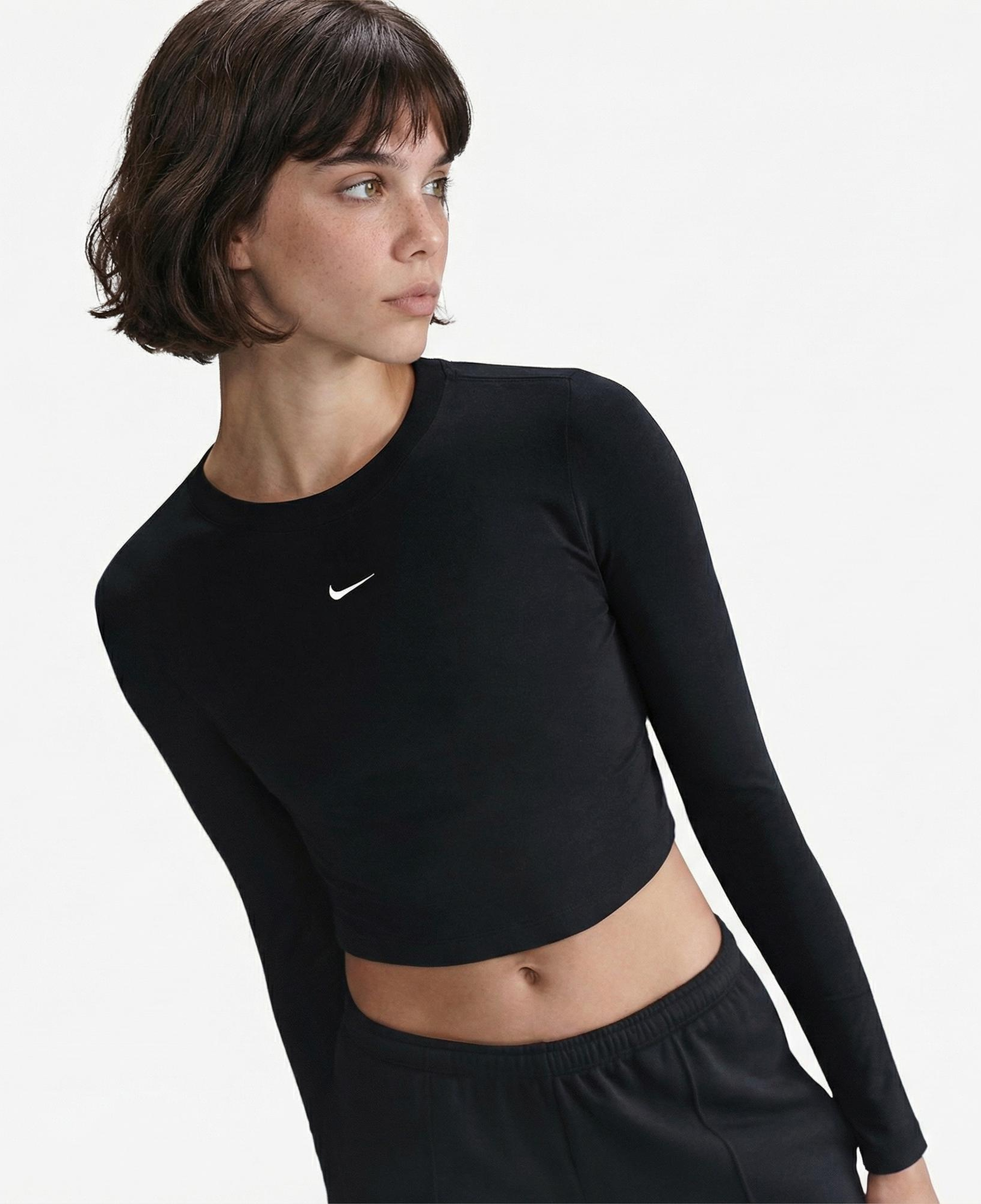 Nike Sportswear Chill Knit Kadın Siyah T-Shirt