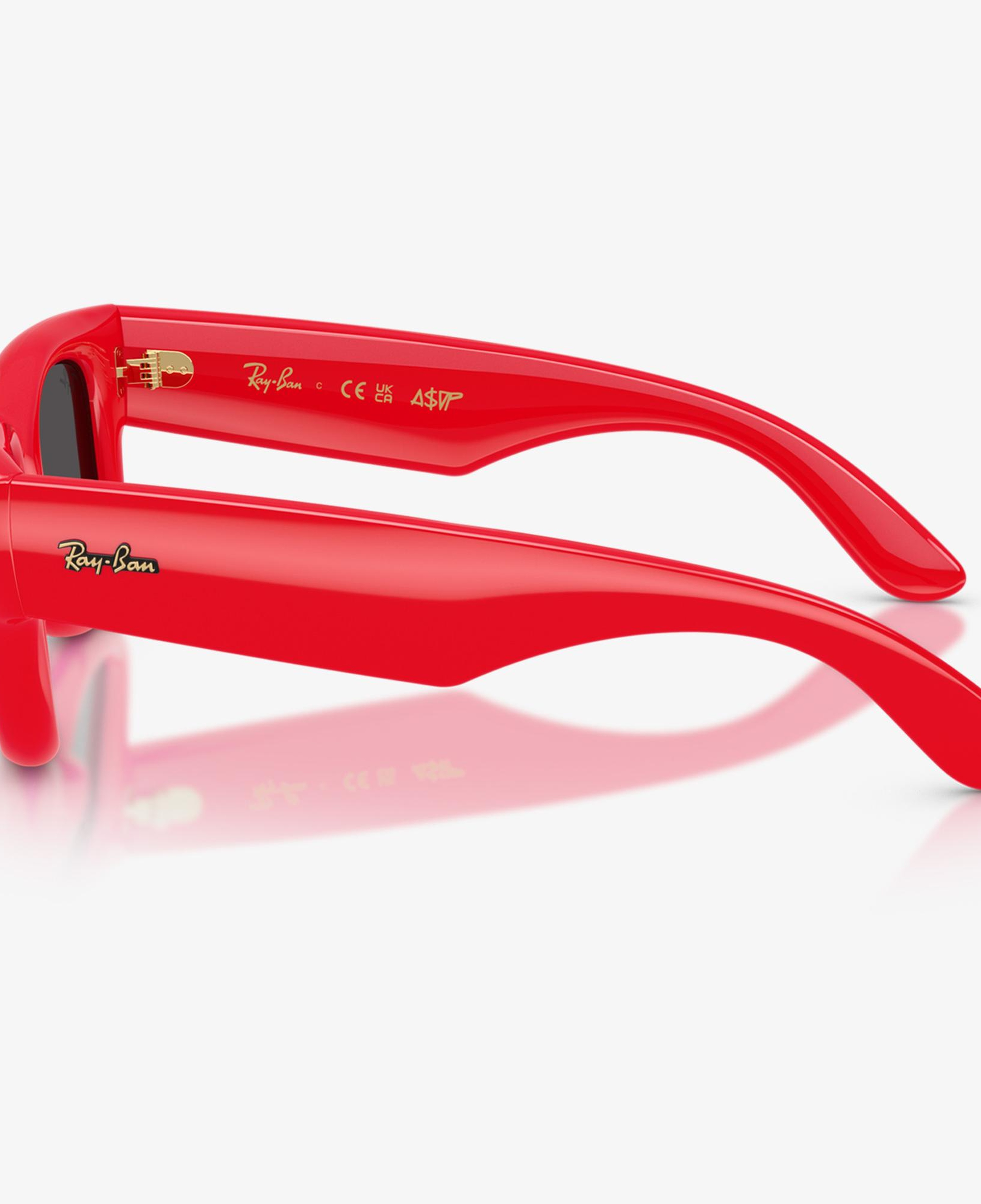 Ray-Ban Wayfarer Puffer RB4940 Unisex Kırmızı Güneş Gözlüğü