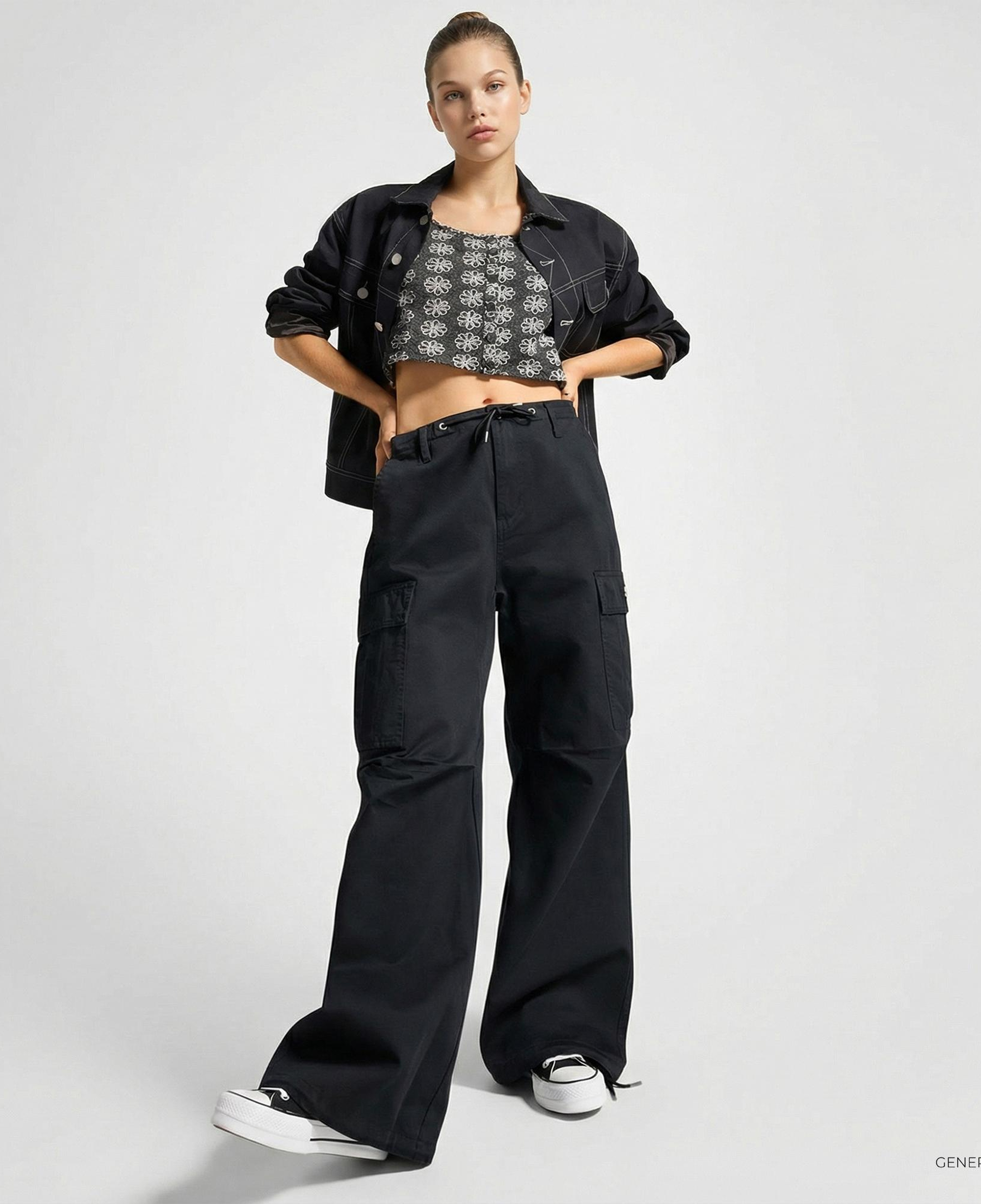 Converse Cargo Kadın Siyah Pantolon