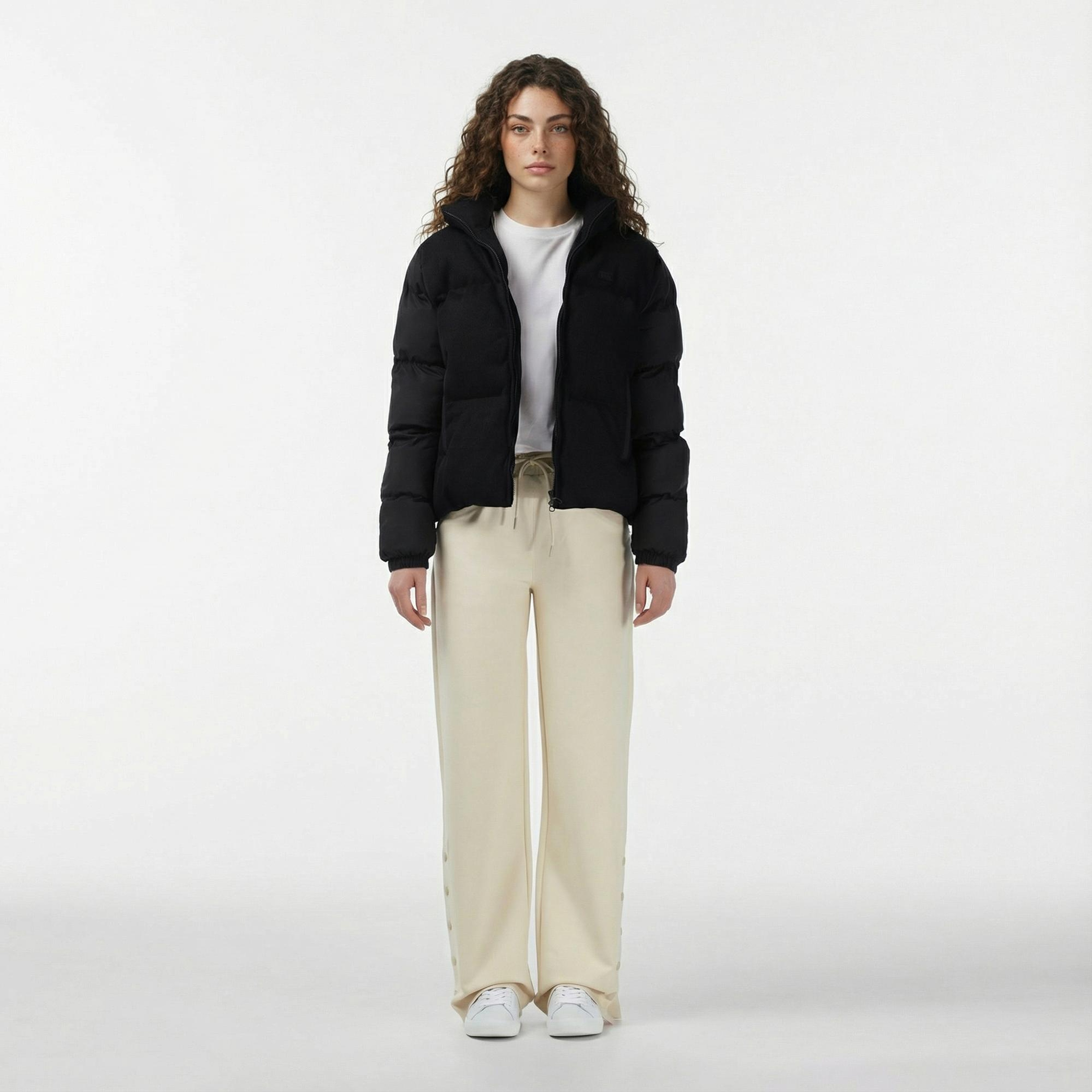 Lacoste Kadın Kapüşonlu Siyah Mont