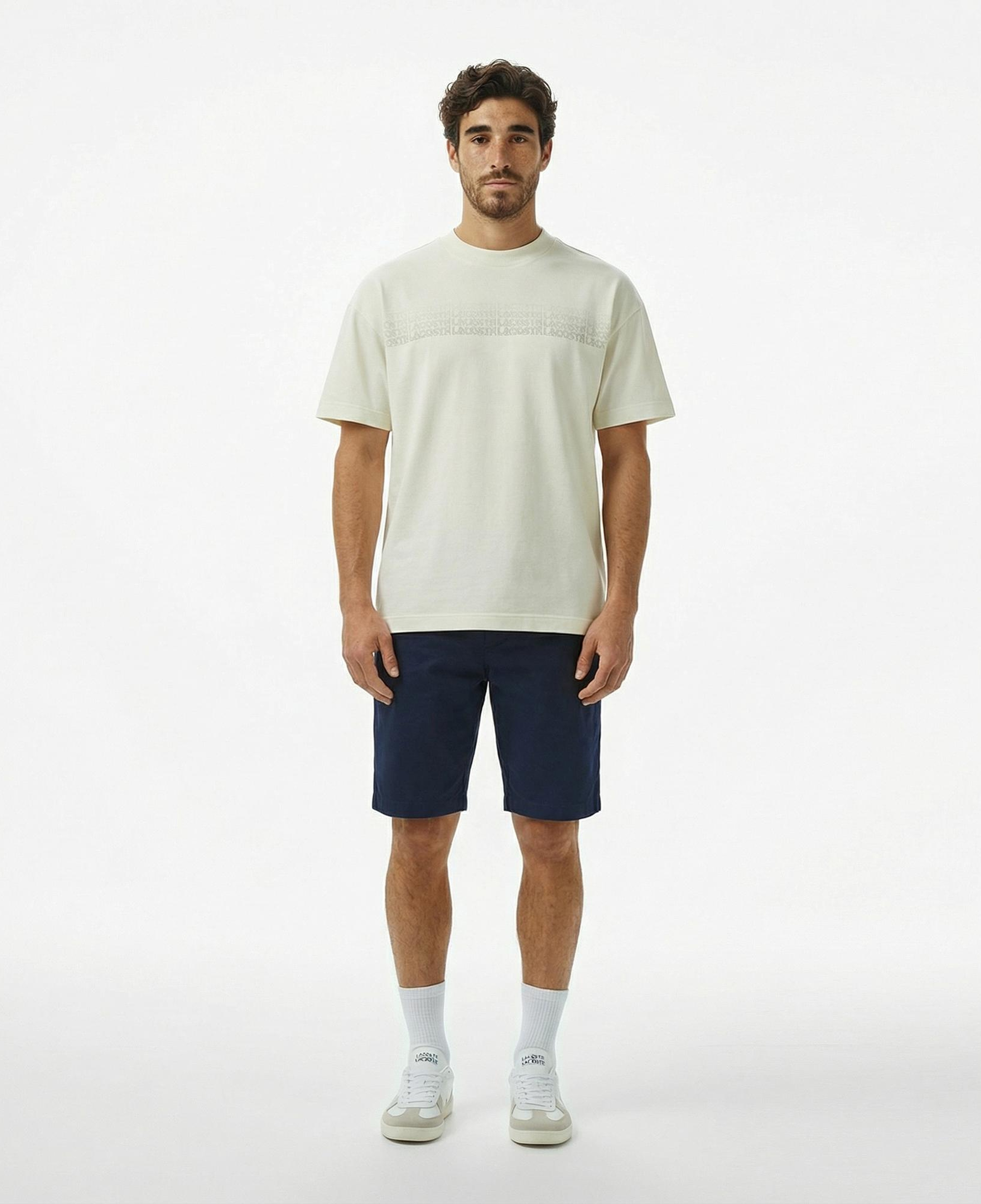Lacoste Erkek Oversize Fit Bisiklet Yaka Baskılı Beyaz T-Shirt