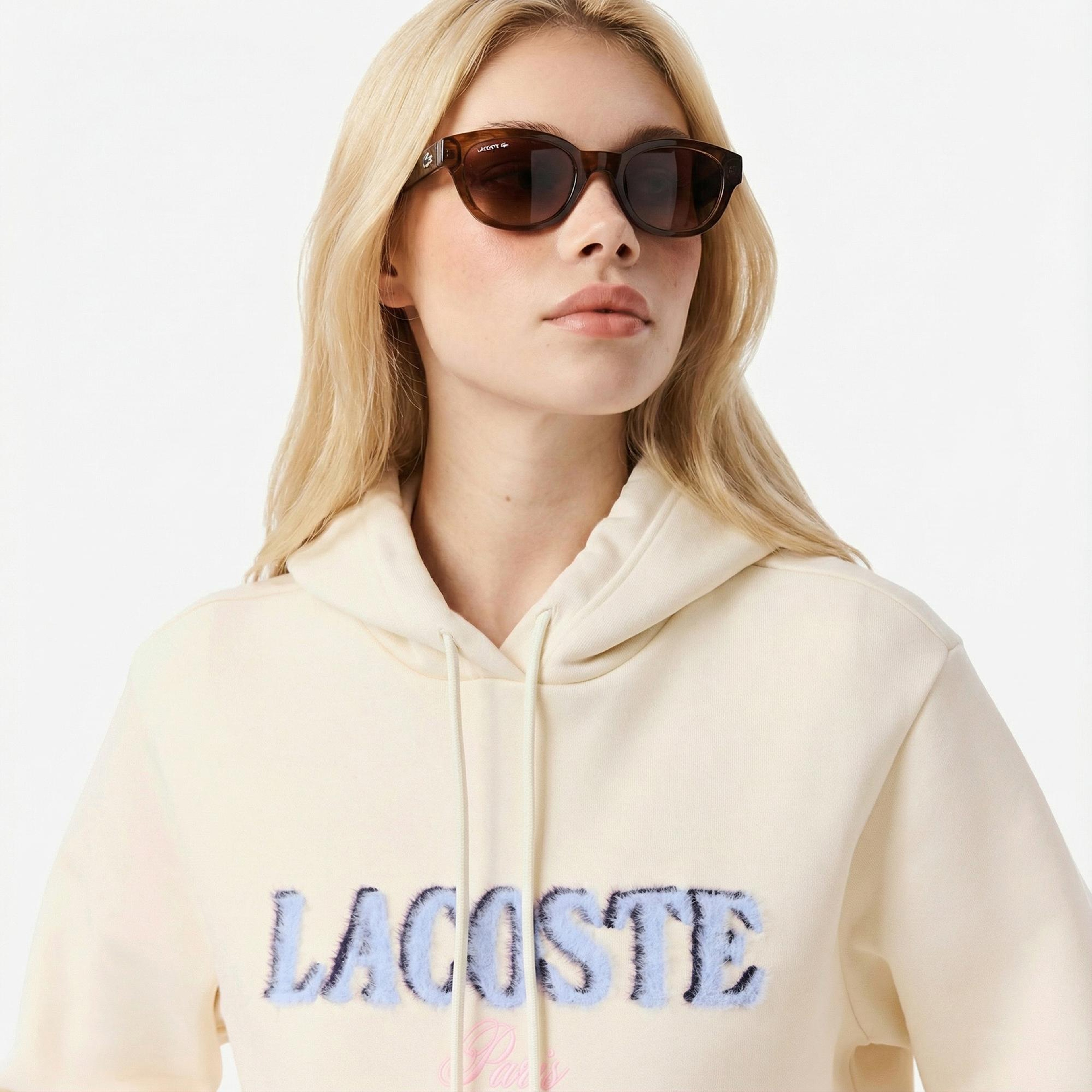Lacoste Kadın Relaxed Fit Kapüşonlu Baskılı Krem Sweatshirt