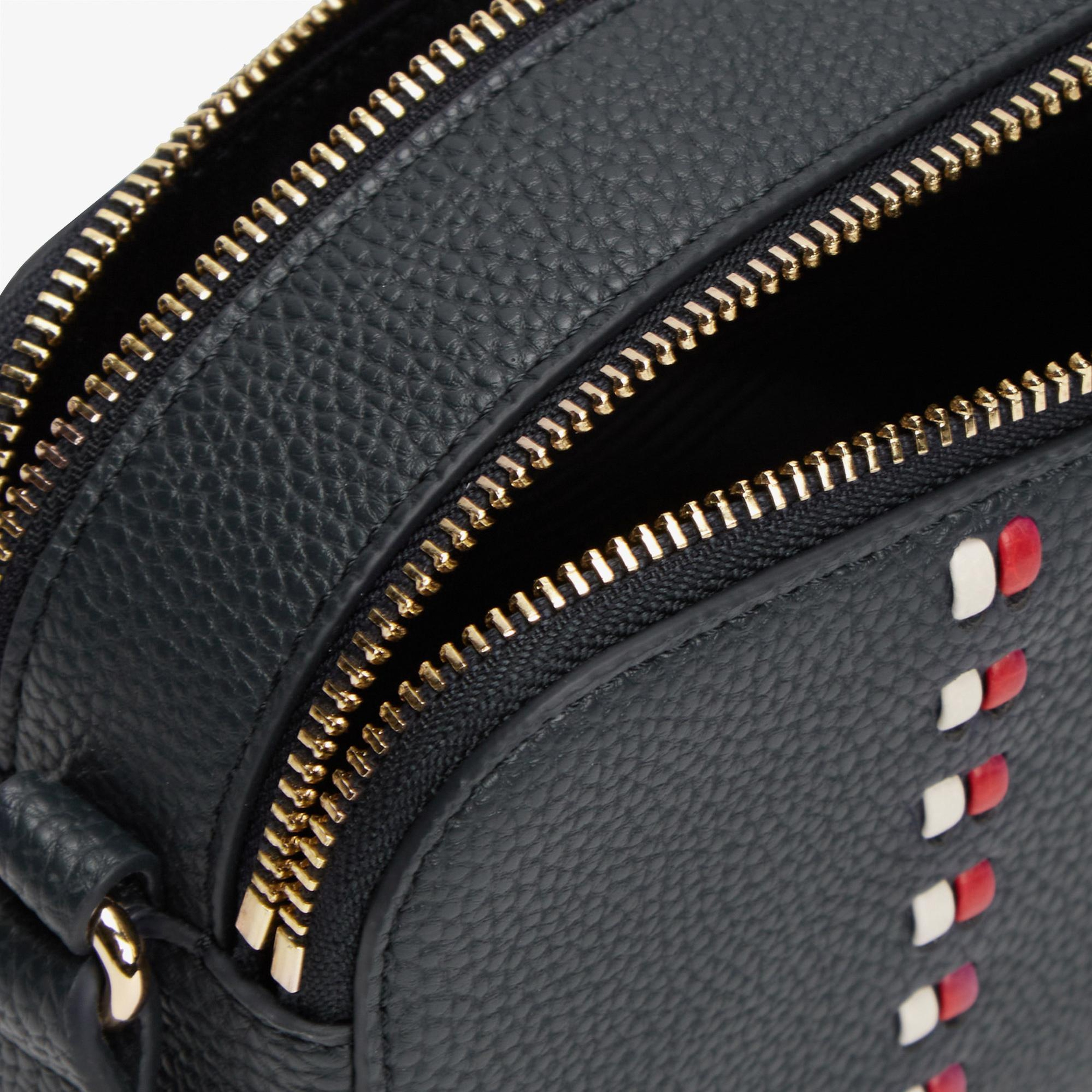 Tommy Hilfiger Timeless Kadın Lacivert Çapraz Çanta