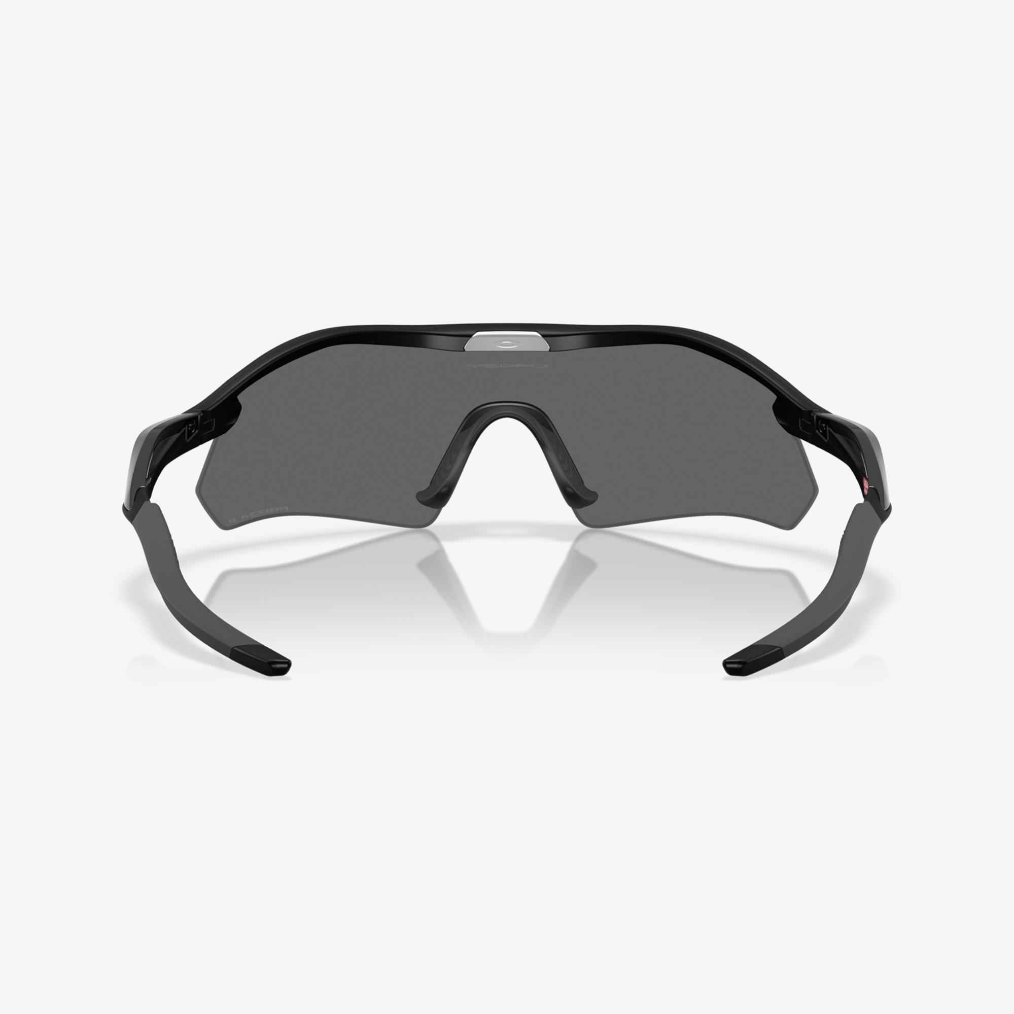 Oakley OO9495D Unisex Siyah Güneş Gözlüğü