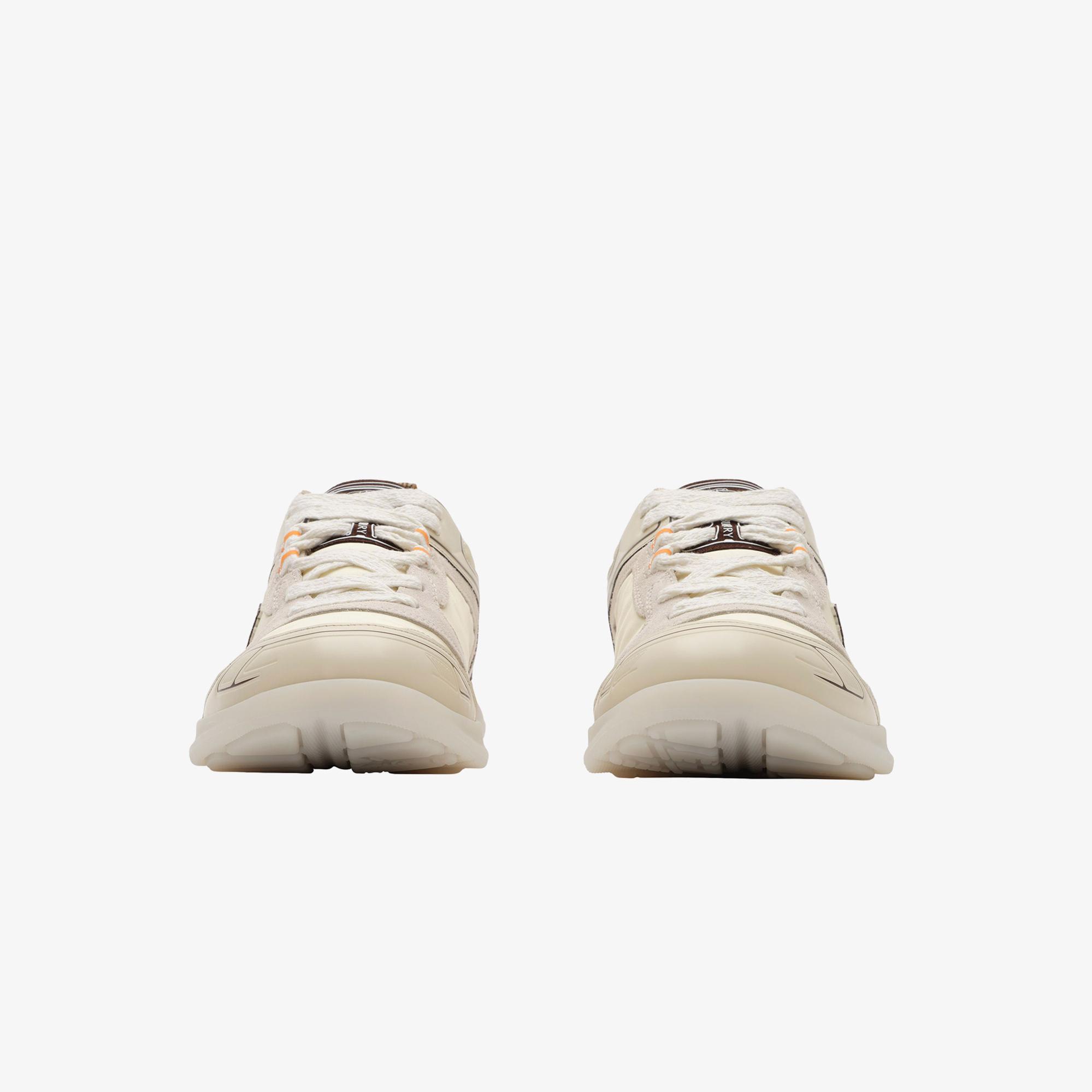 Burberry Matrix Sport Erkek Beyaz Sneaker