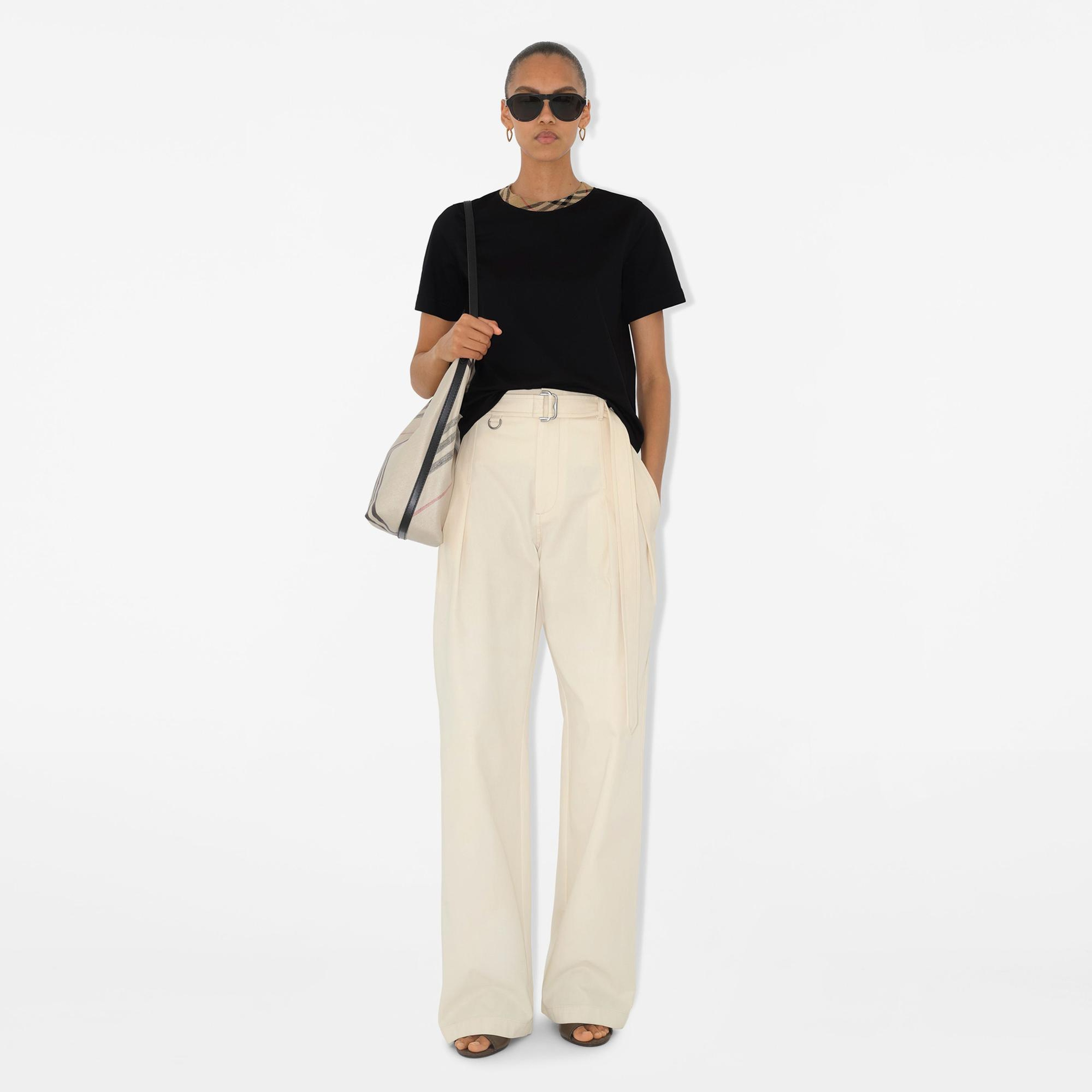 Burberry Kadın Siyah T-Shirt