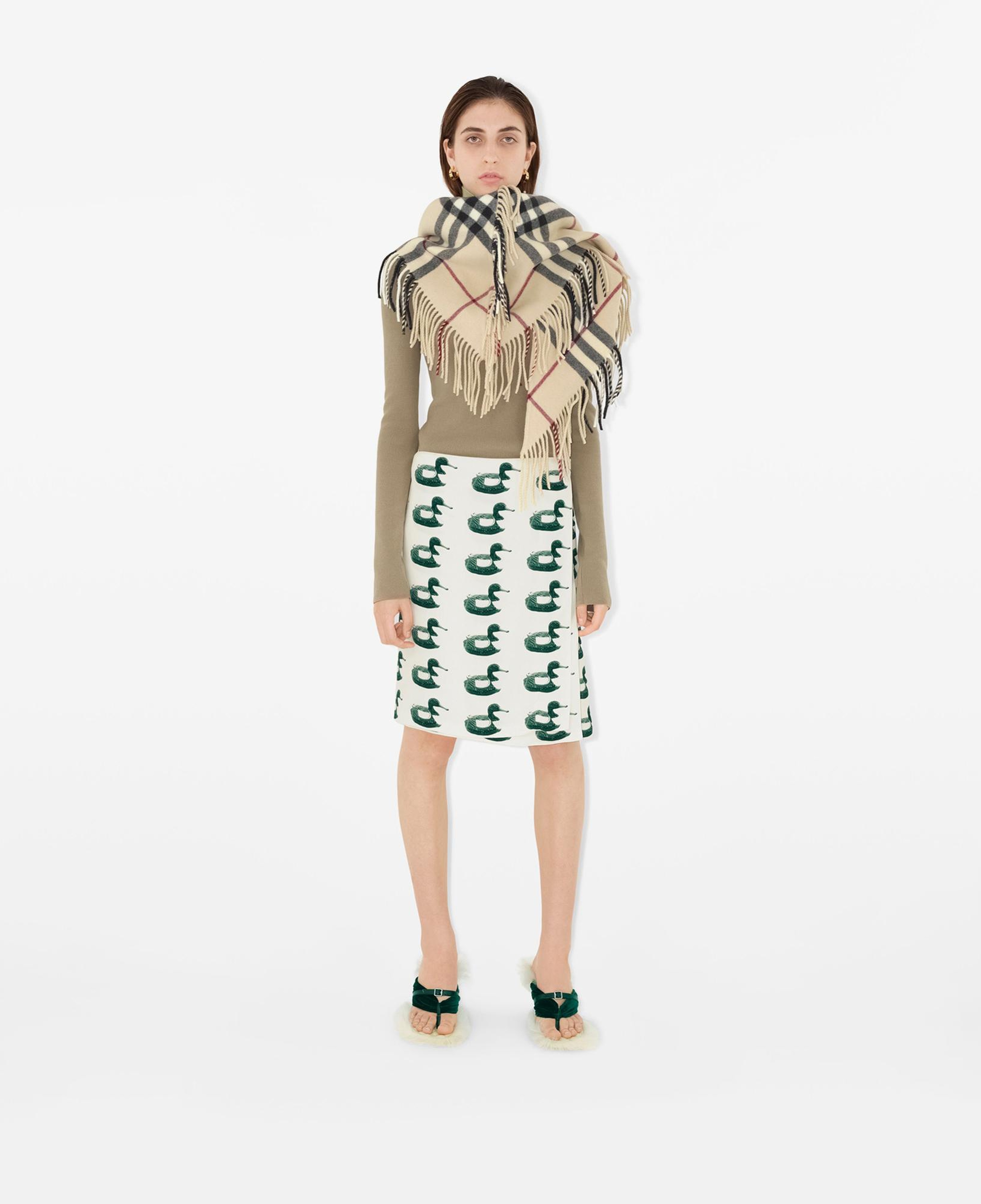 Burberry Gnt Wool Kadın Krem Panço