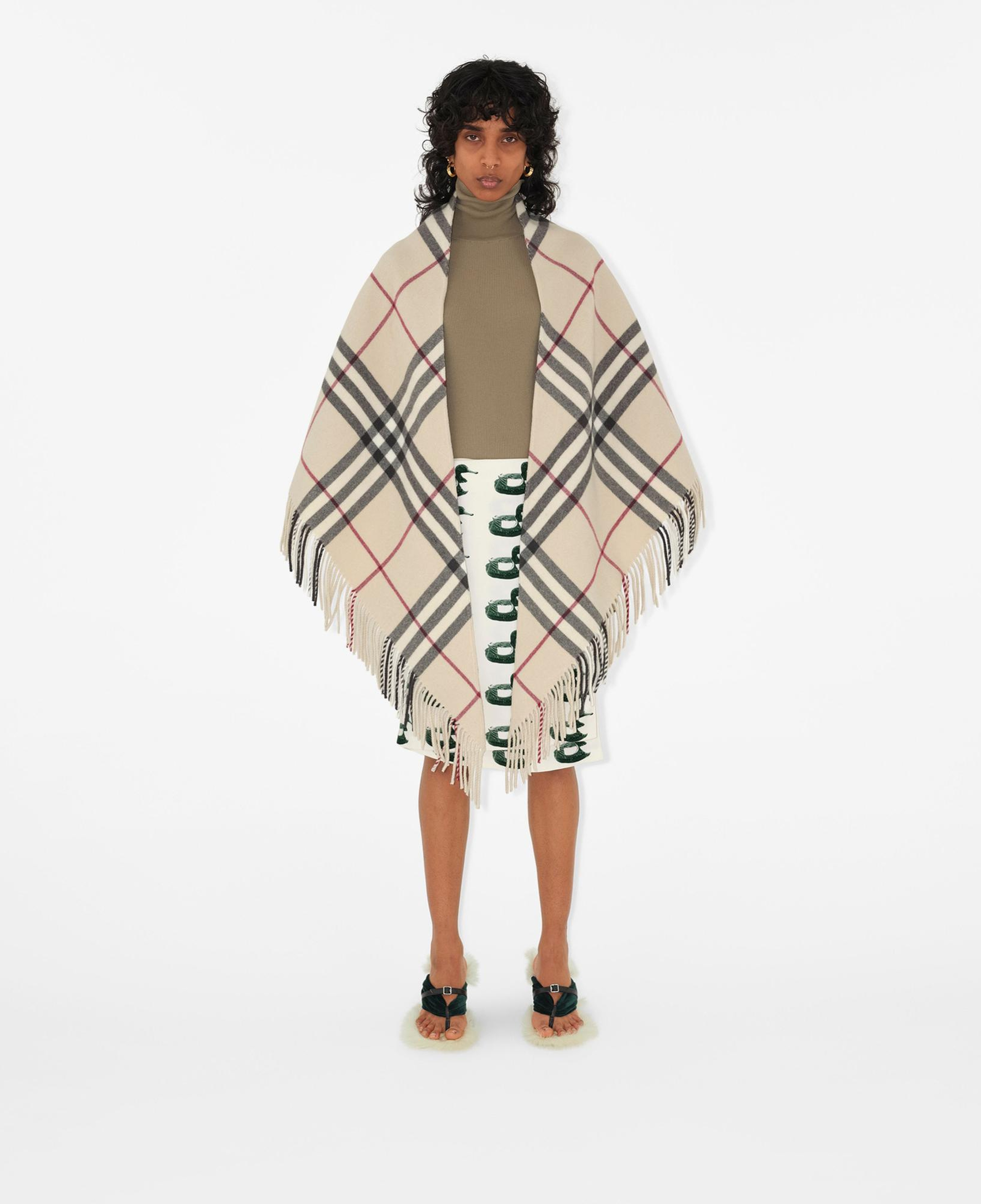 Burberry Gnt Wool Kadın Krem Panço