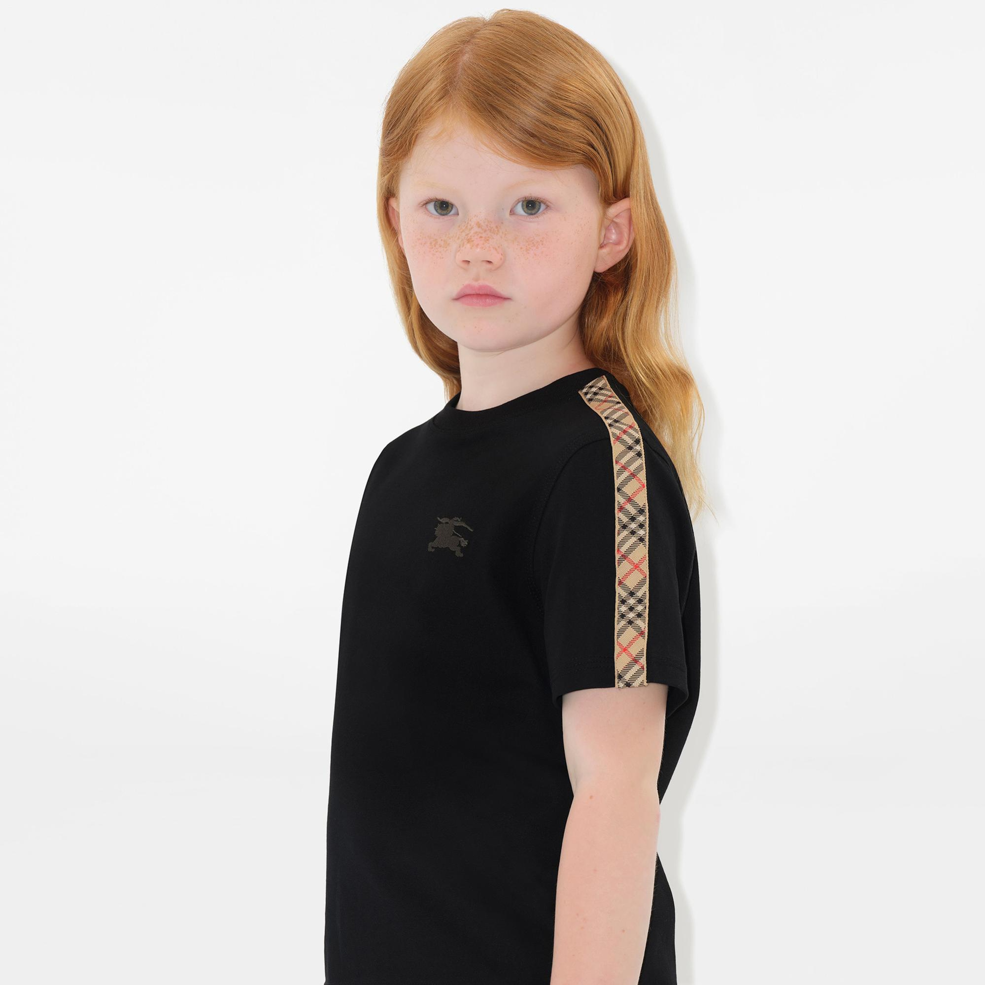 Burberry Çocuk Siyah T-Shirt