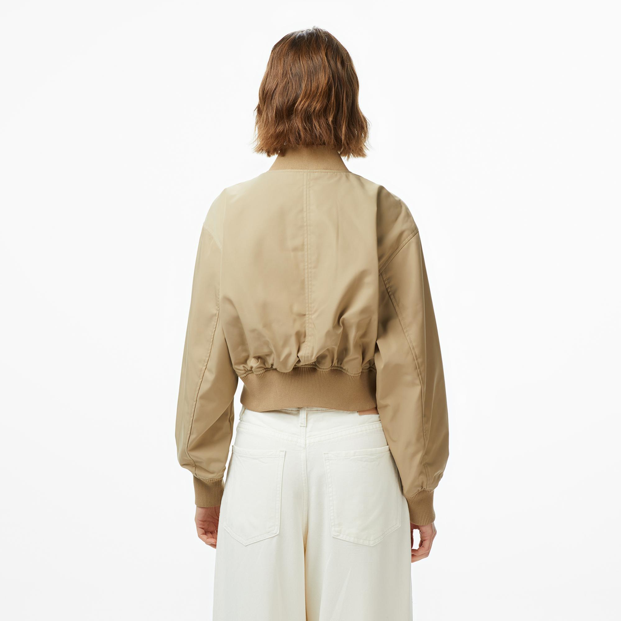 Tommy Hilfiger Nylon Regular Cropped Kadın Bomber Bej Ceket