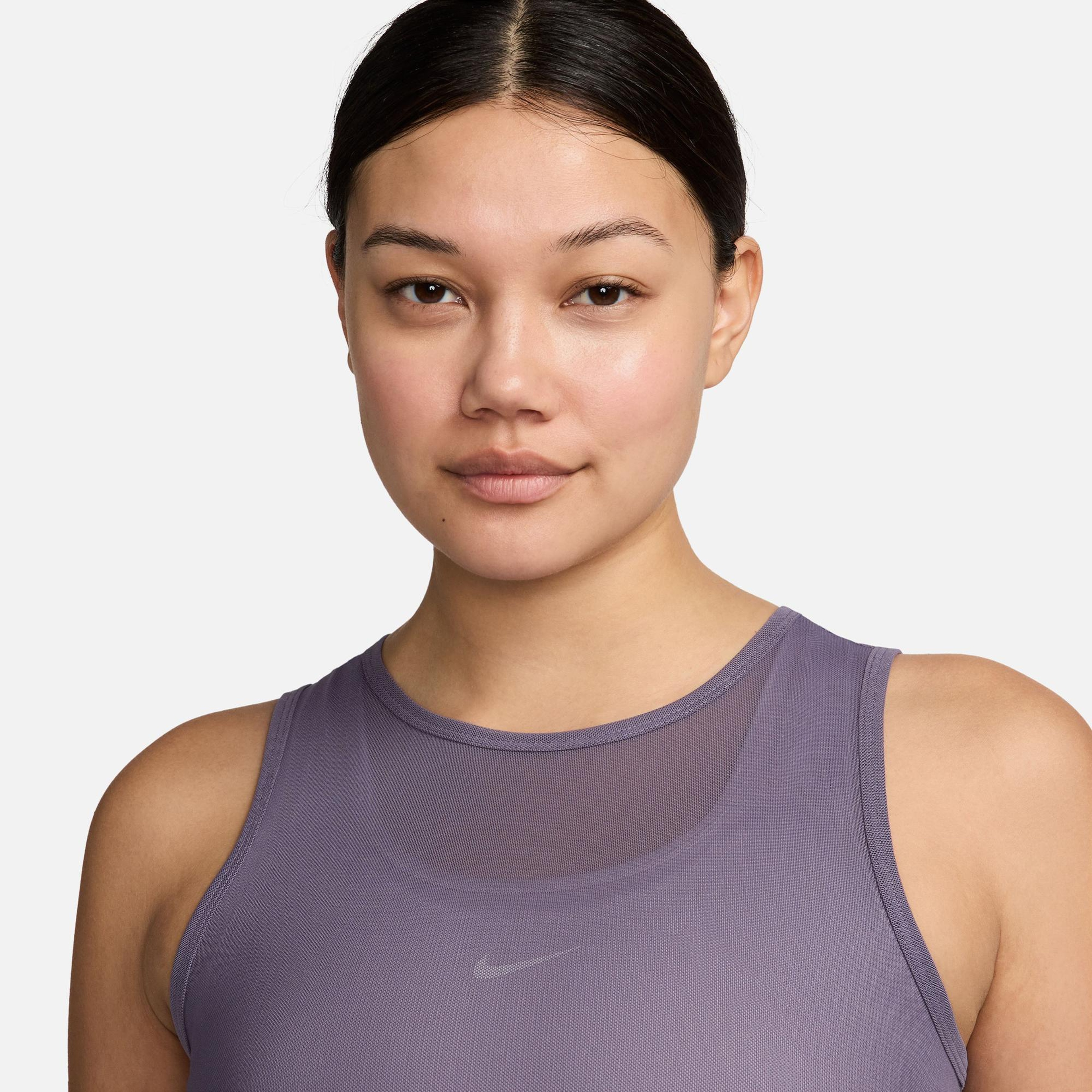 Nike Pro Kadın Mor Kolsuz T-Shirt