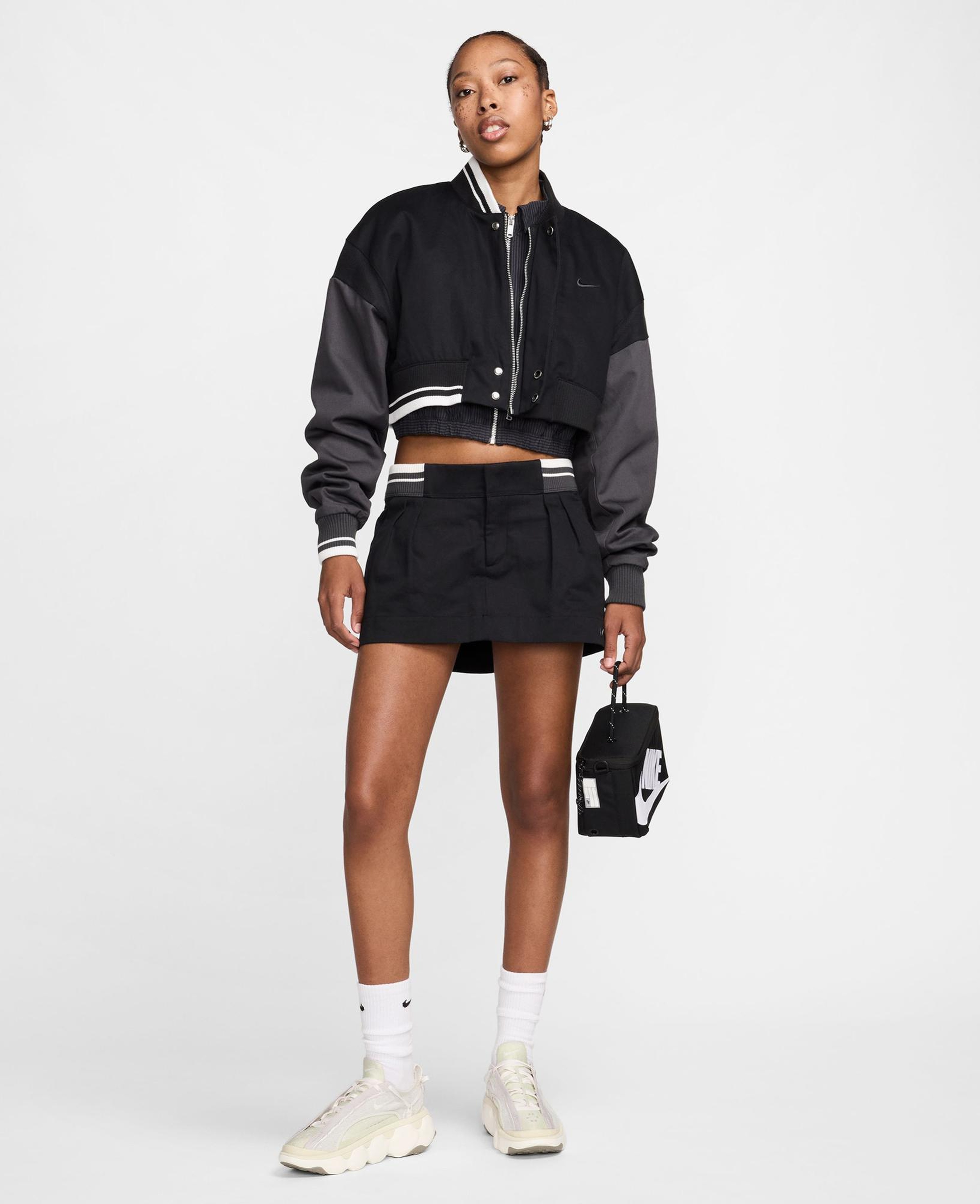 Nike Sportswear Canvas Kadın Siyah Şort