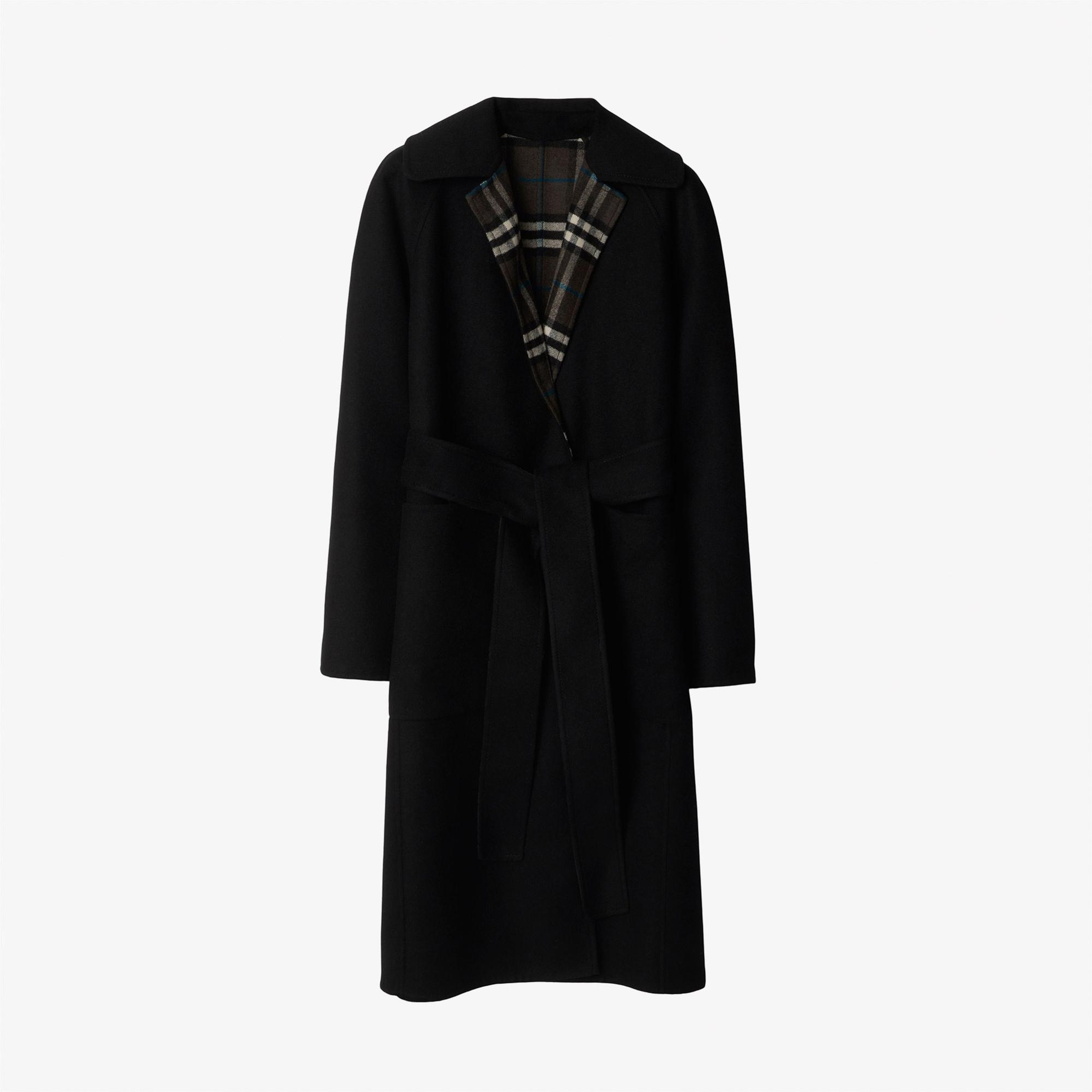 Burberry Giu Reversible Wool Wrap Kadın Siyah Palto