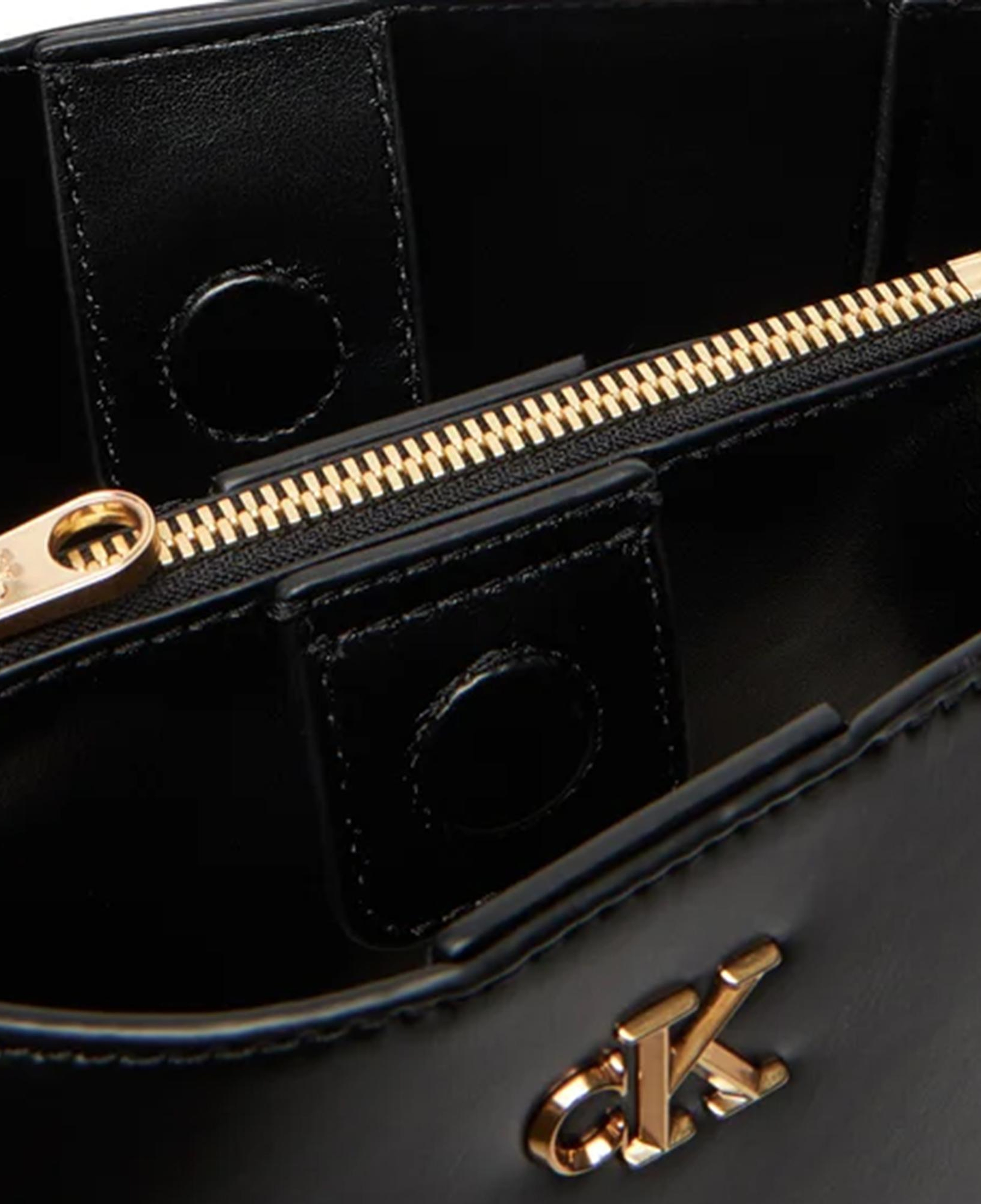 Calvin Klein Bucket With Strap Kadın Siyah Çanta