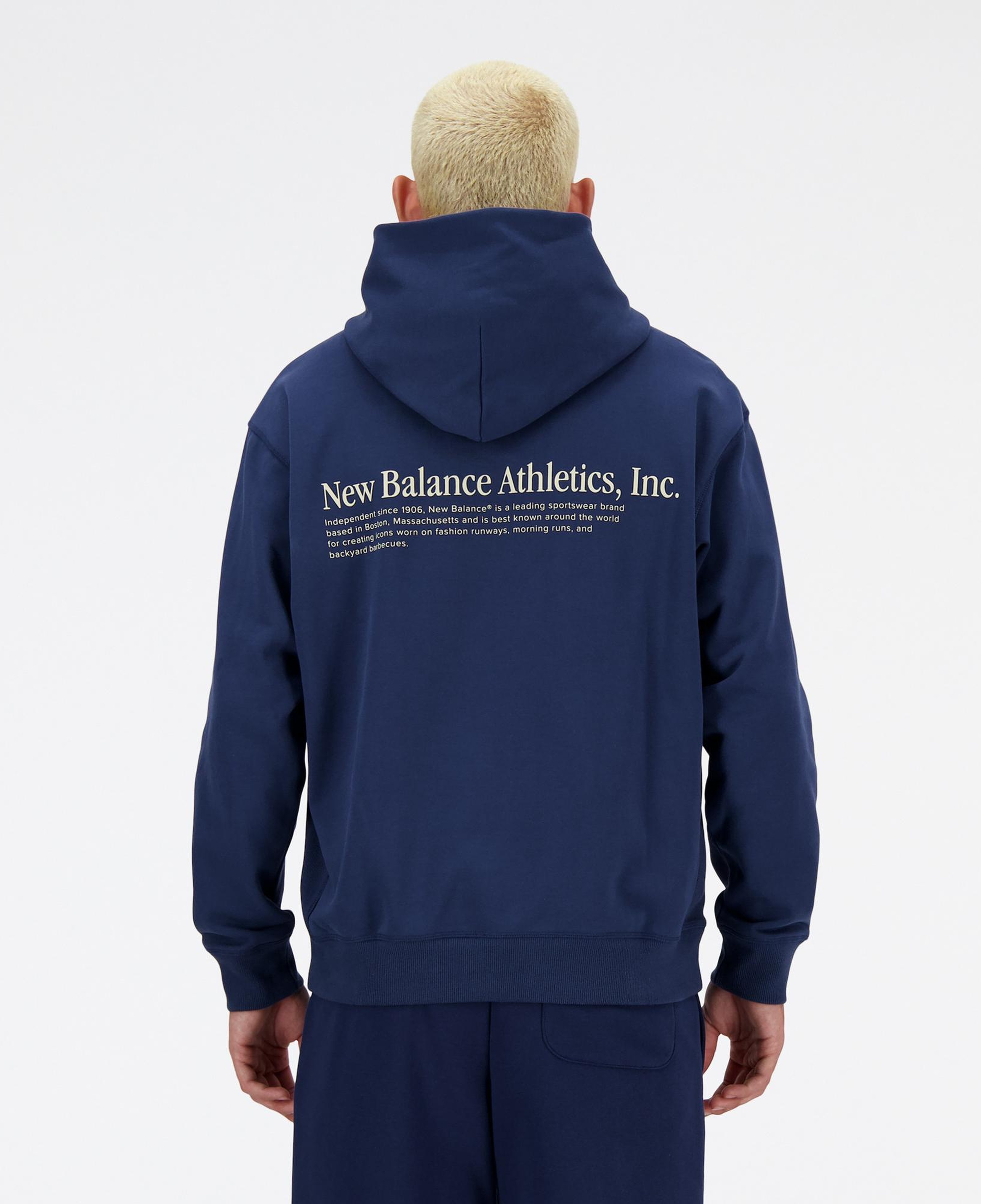 New Balance Athletics Models Never Age Relaxed Erkek Lacivert Sweatshirt