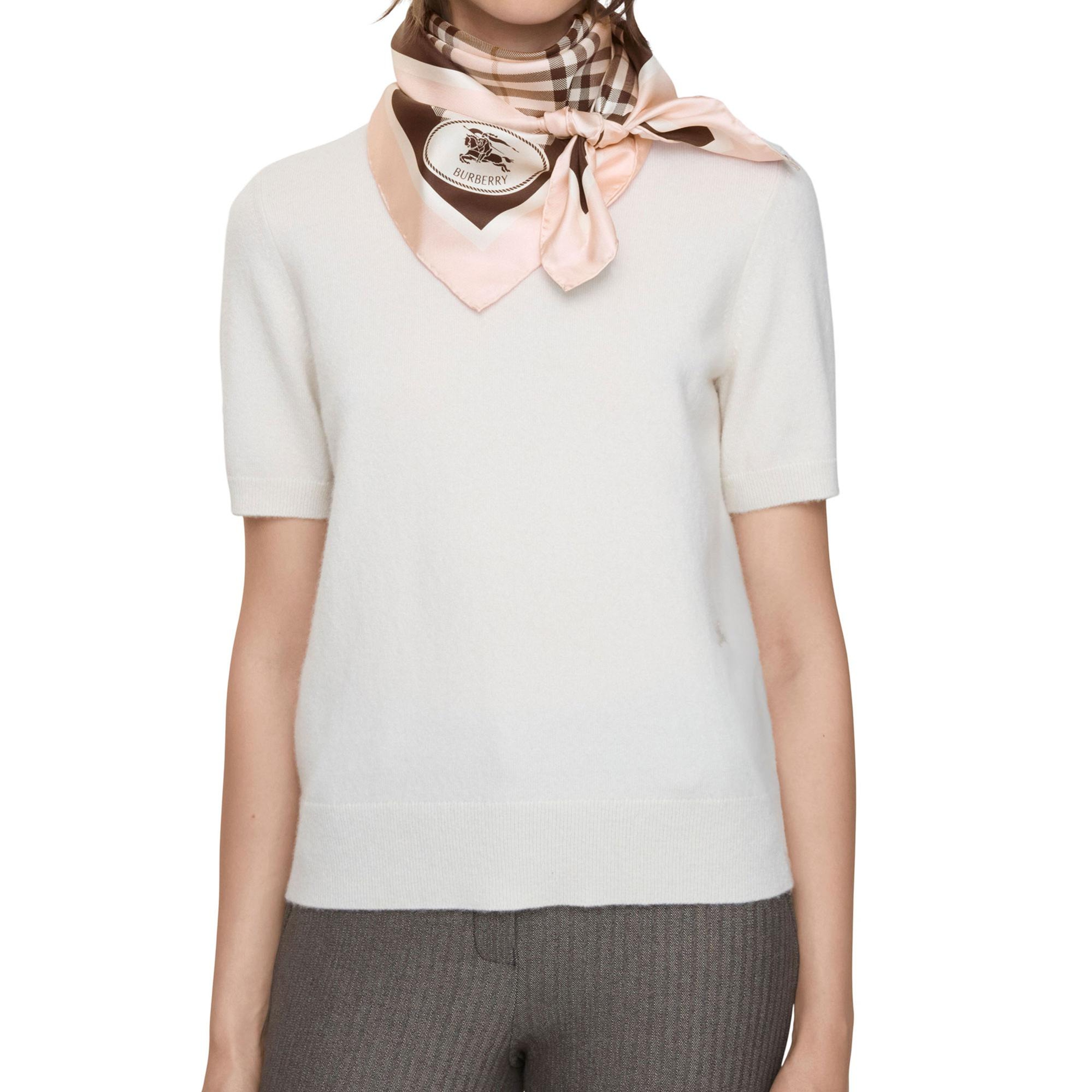 Burberry Med Check Border Kadın Pembe Eşarp