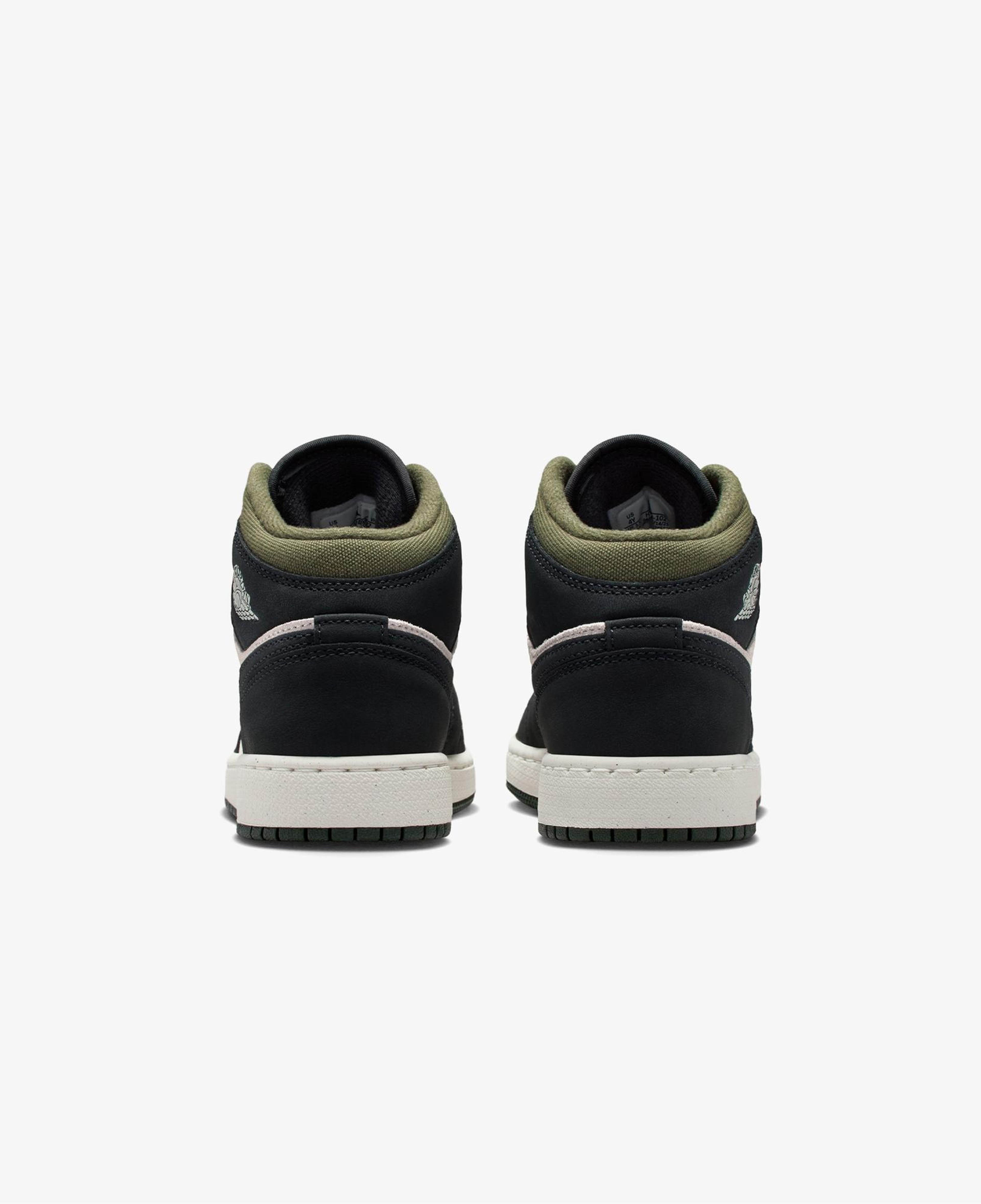 Jordan Air 1 Mid SE Siyah Spor Ayakkabı
