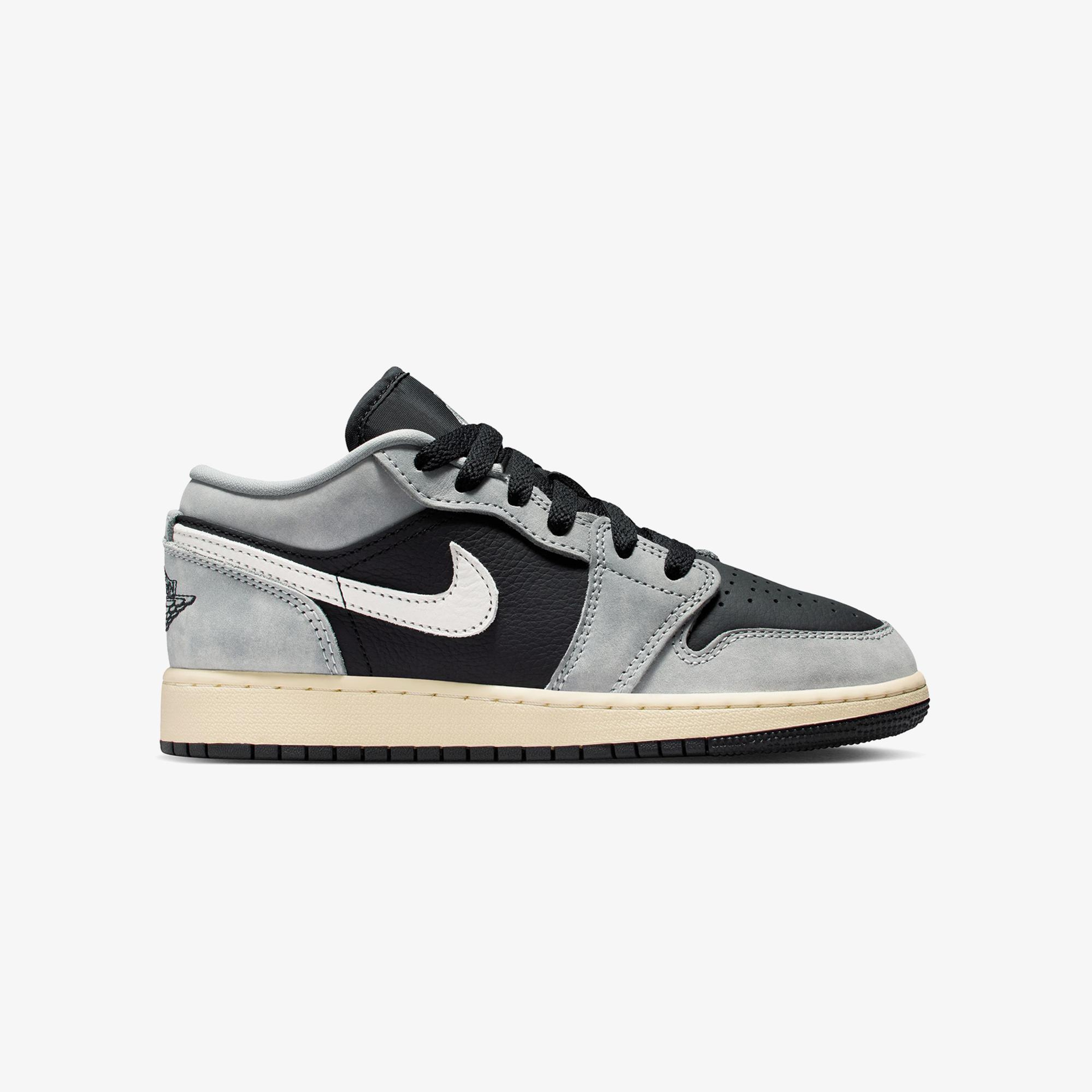 Jordan Air 1 Low SE Gri Spor Ayakkabı