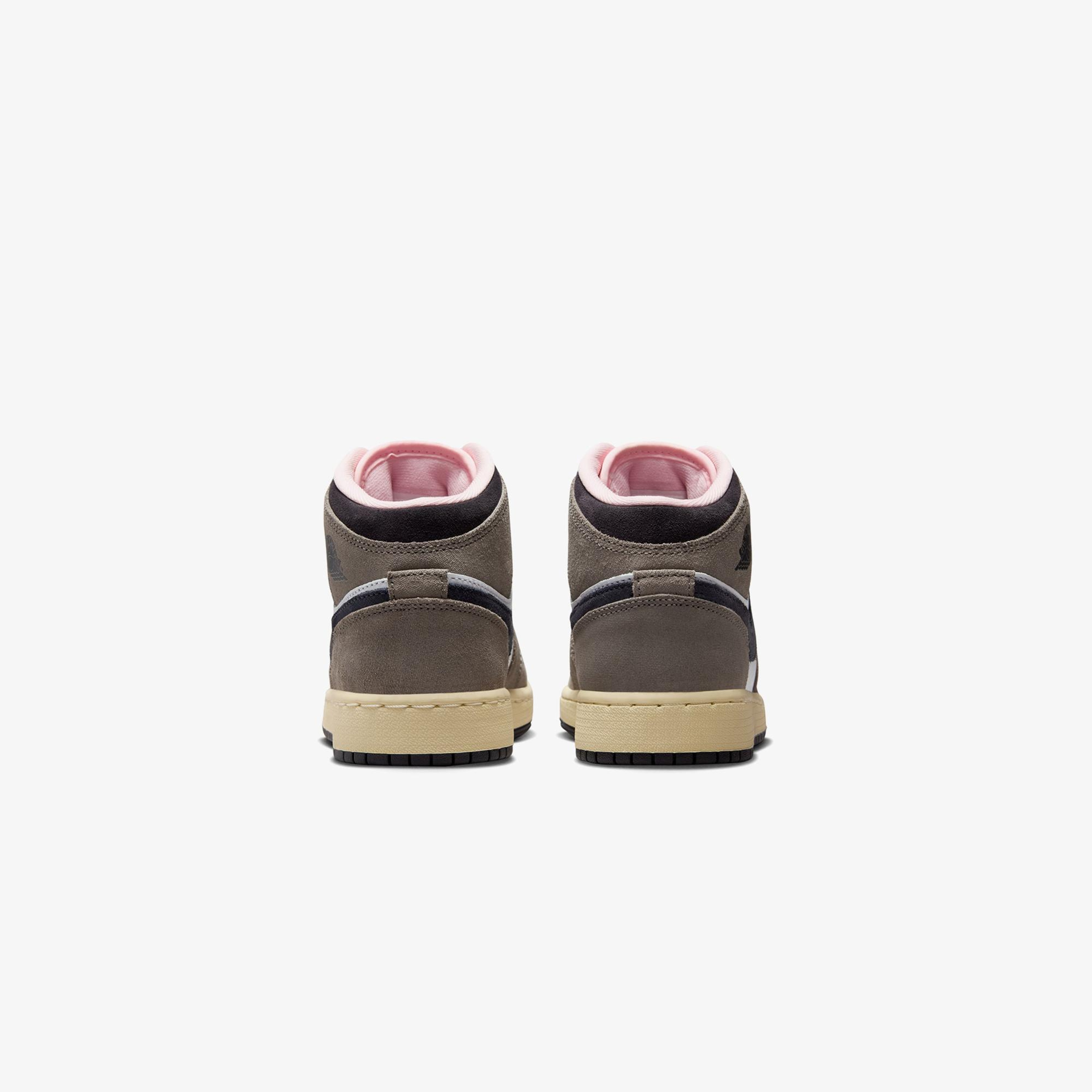 Jordan Air 1 Mid SE Beyaz Spor Ayakkabı