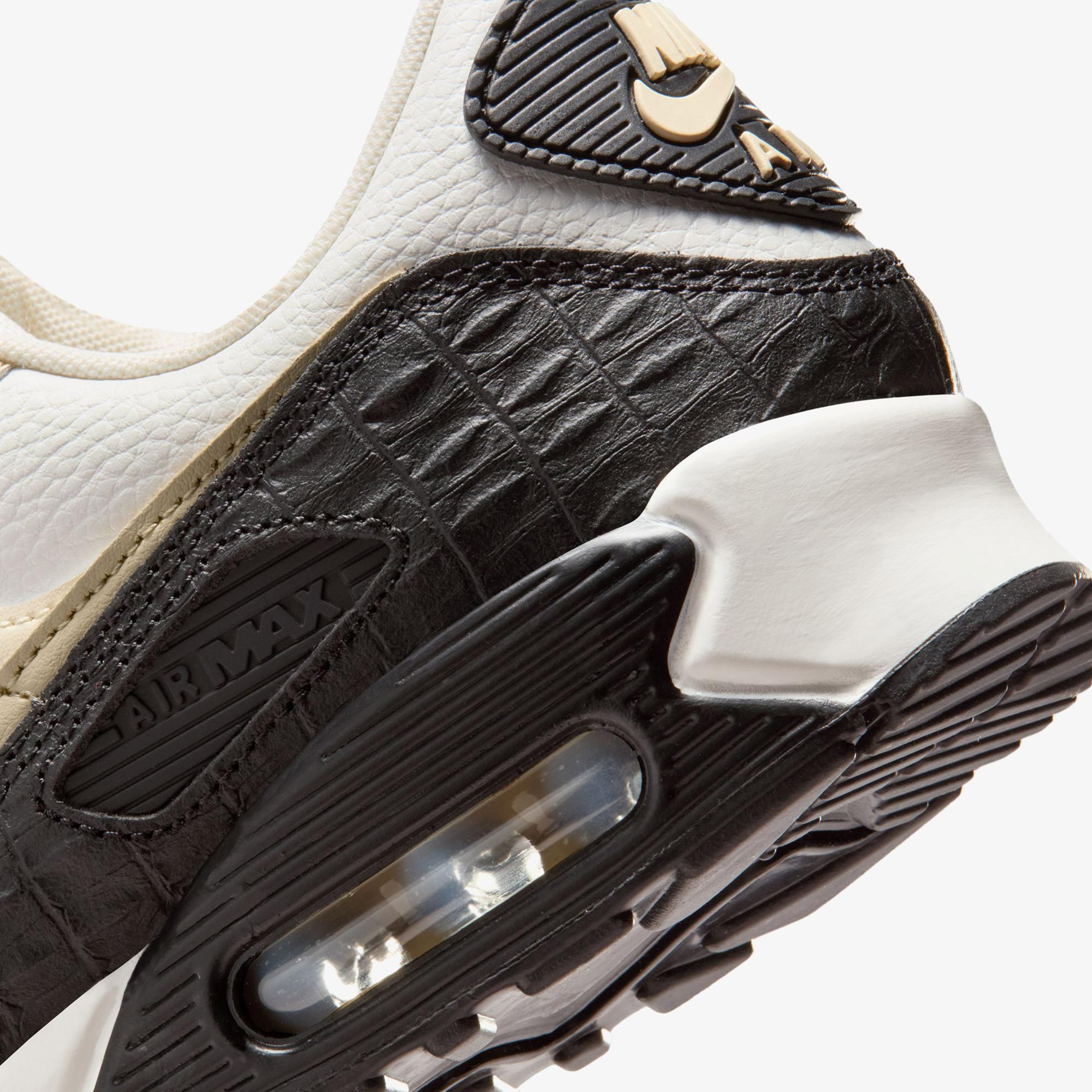 Nike Beyaz Nike Air Max 90 Kadın Spor Ayakkabı