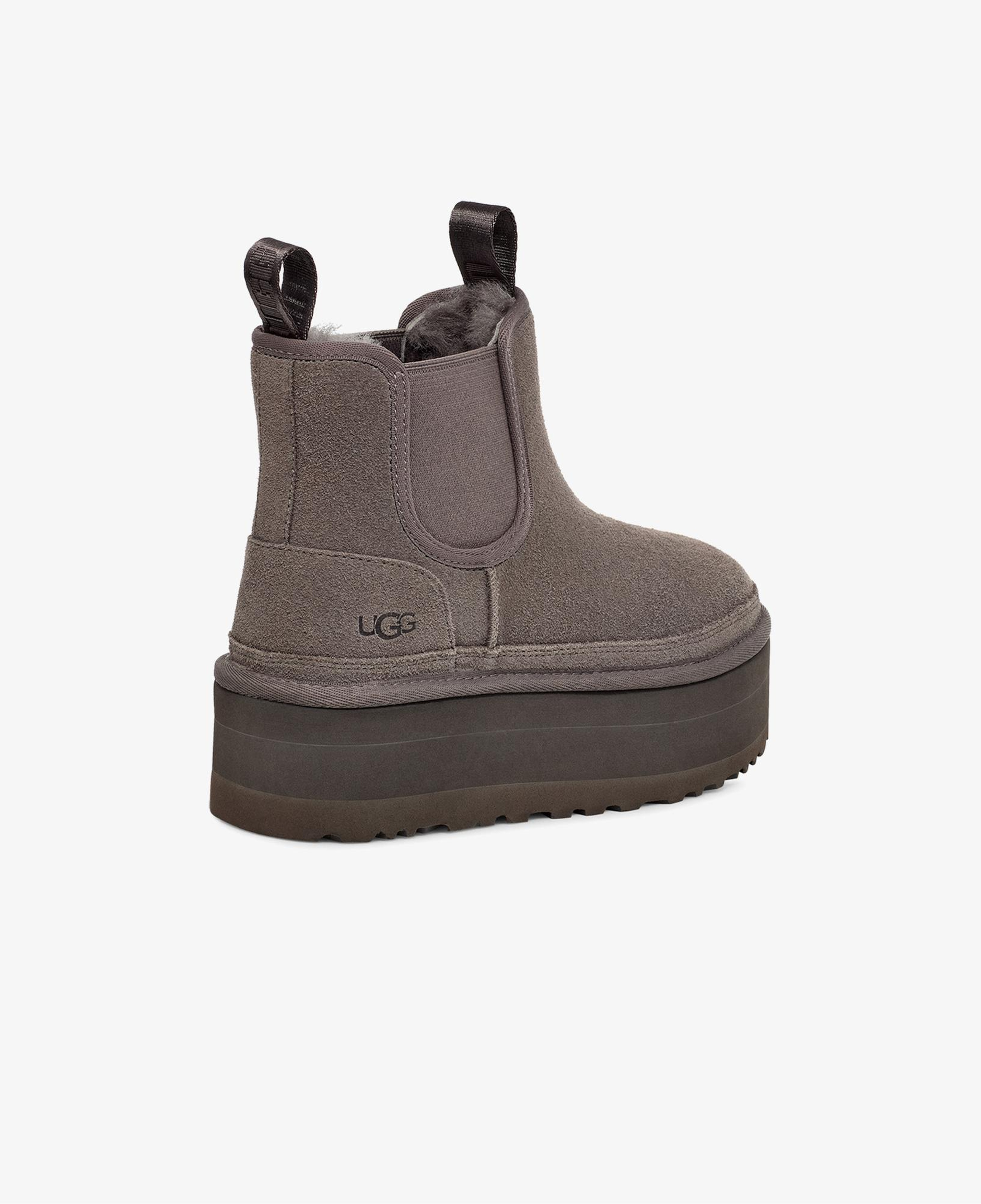 UGG Neumel Platform Chelsea Kadın Gri Bot