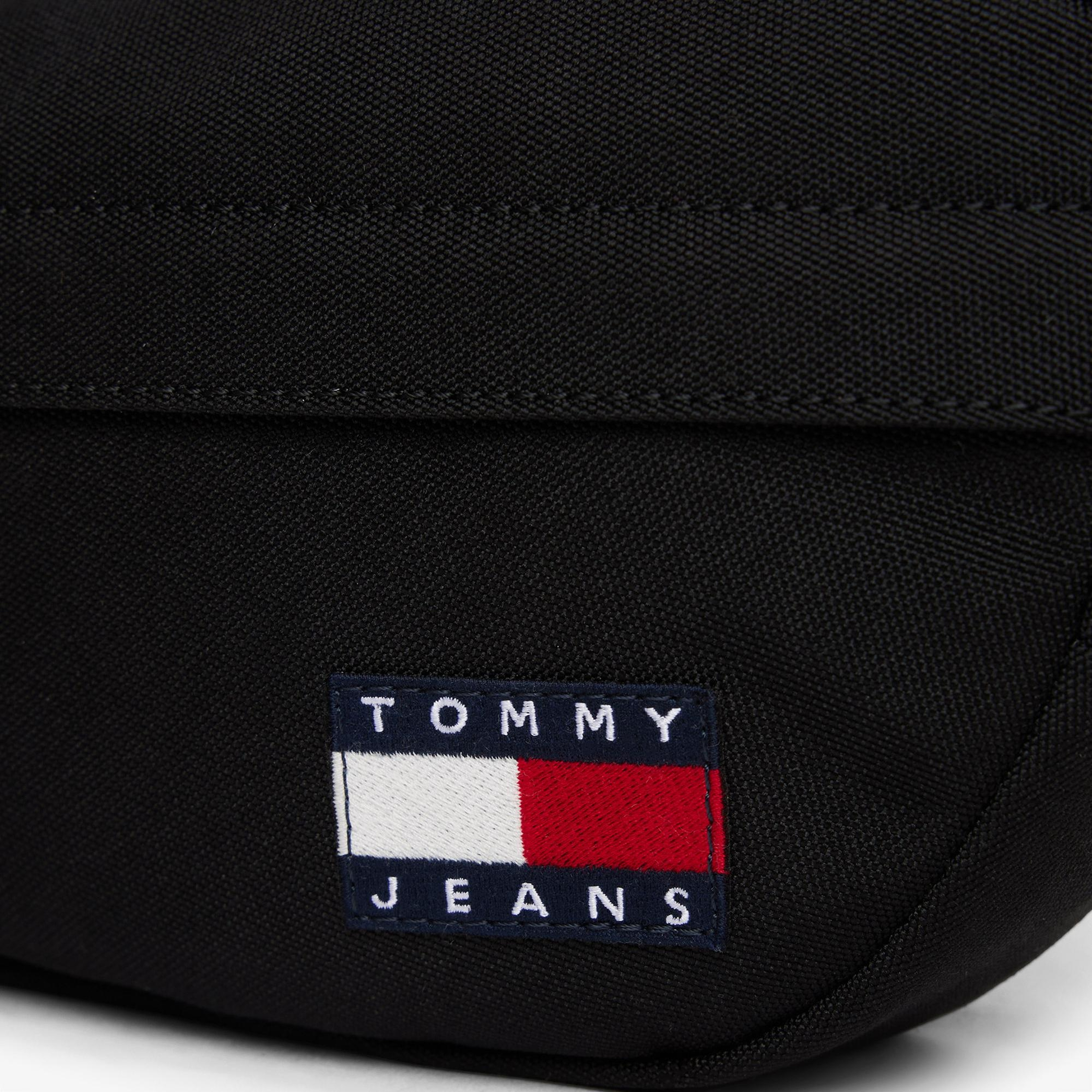 Tommy Hilfiger Essential Daily Erkek Siyah Bel Çantası