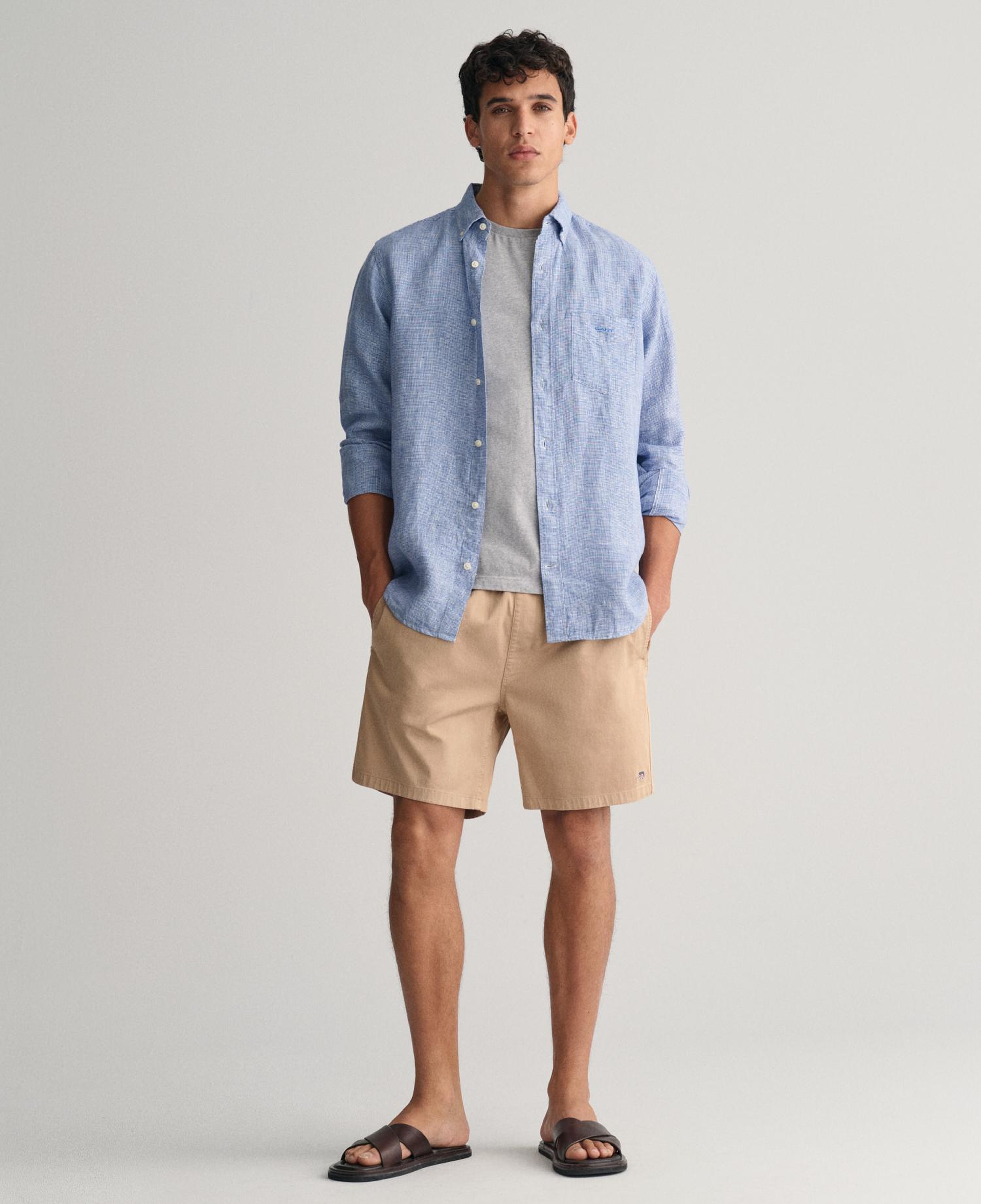 GANT Erkek Mavi Regular Fit Düğmeli Yaka Kareli Keten Gömlek