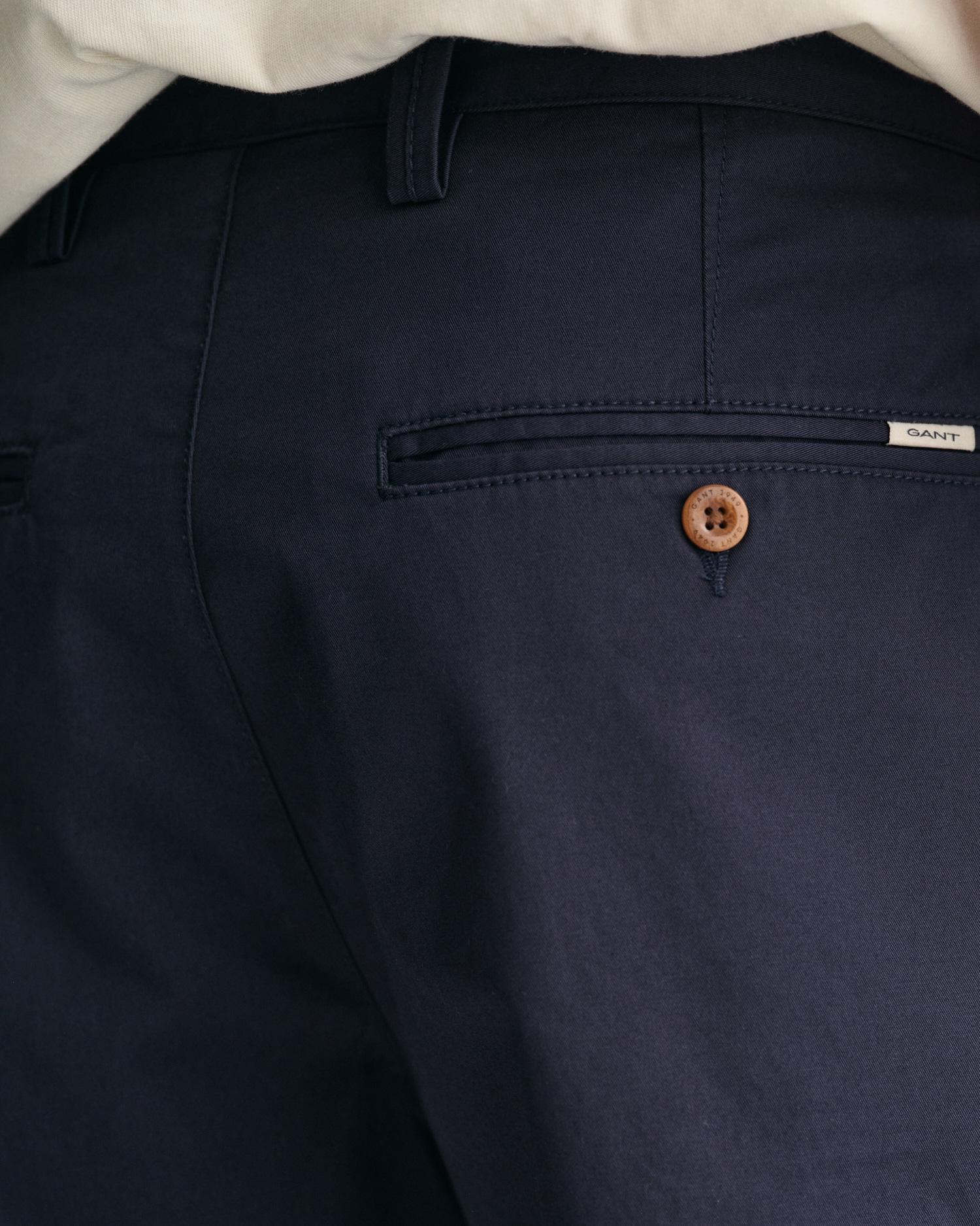 GANT Erkek Lacivert Relaxed Fit Chino Şort
