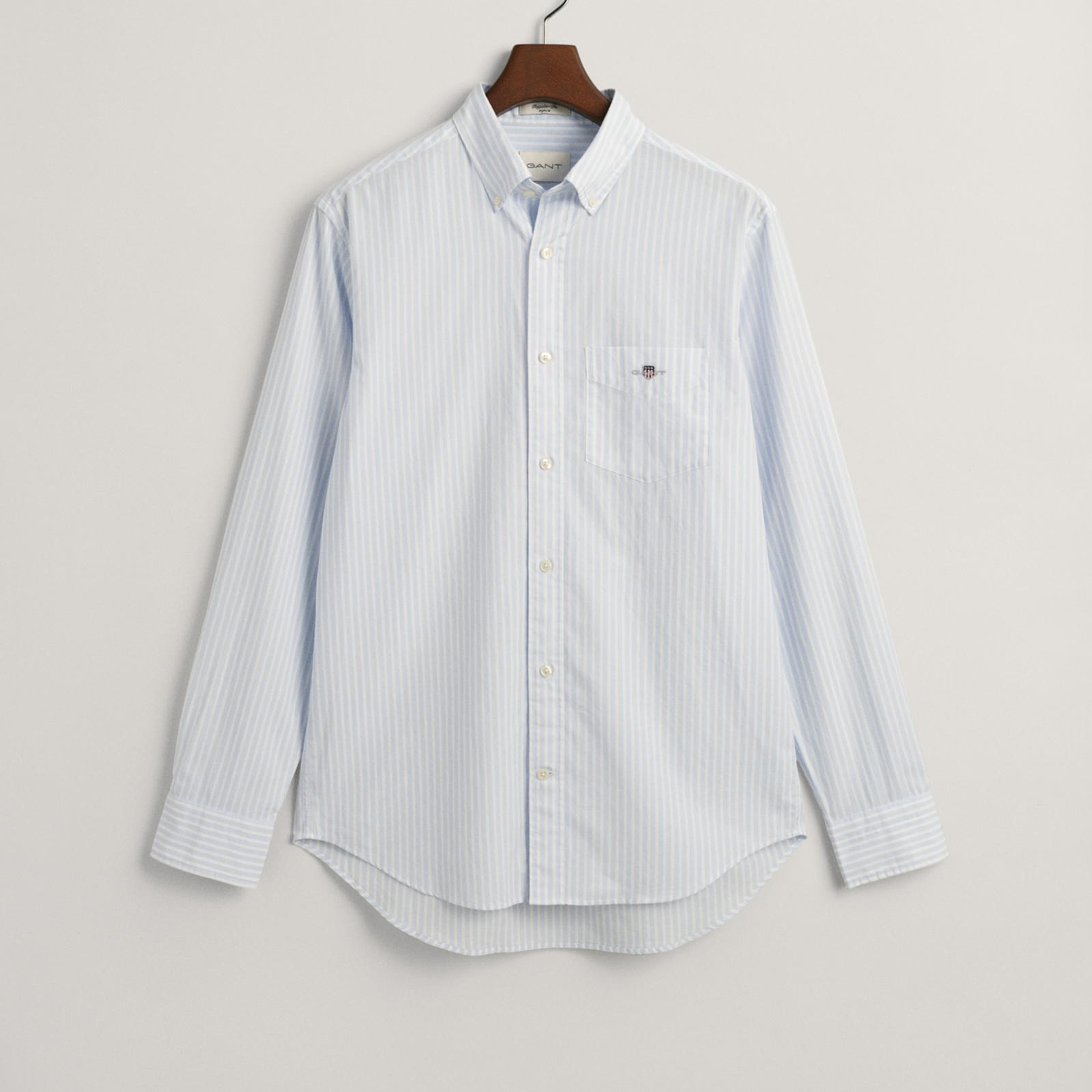 GANT Erkek Mavi Regular Fit Düğmeli Yaka Çizgili Poplin Gömlek