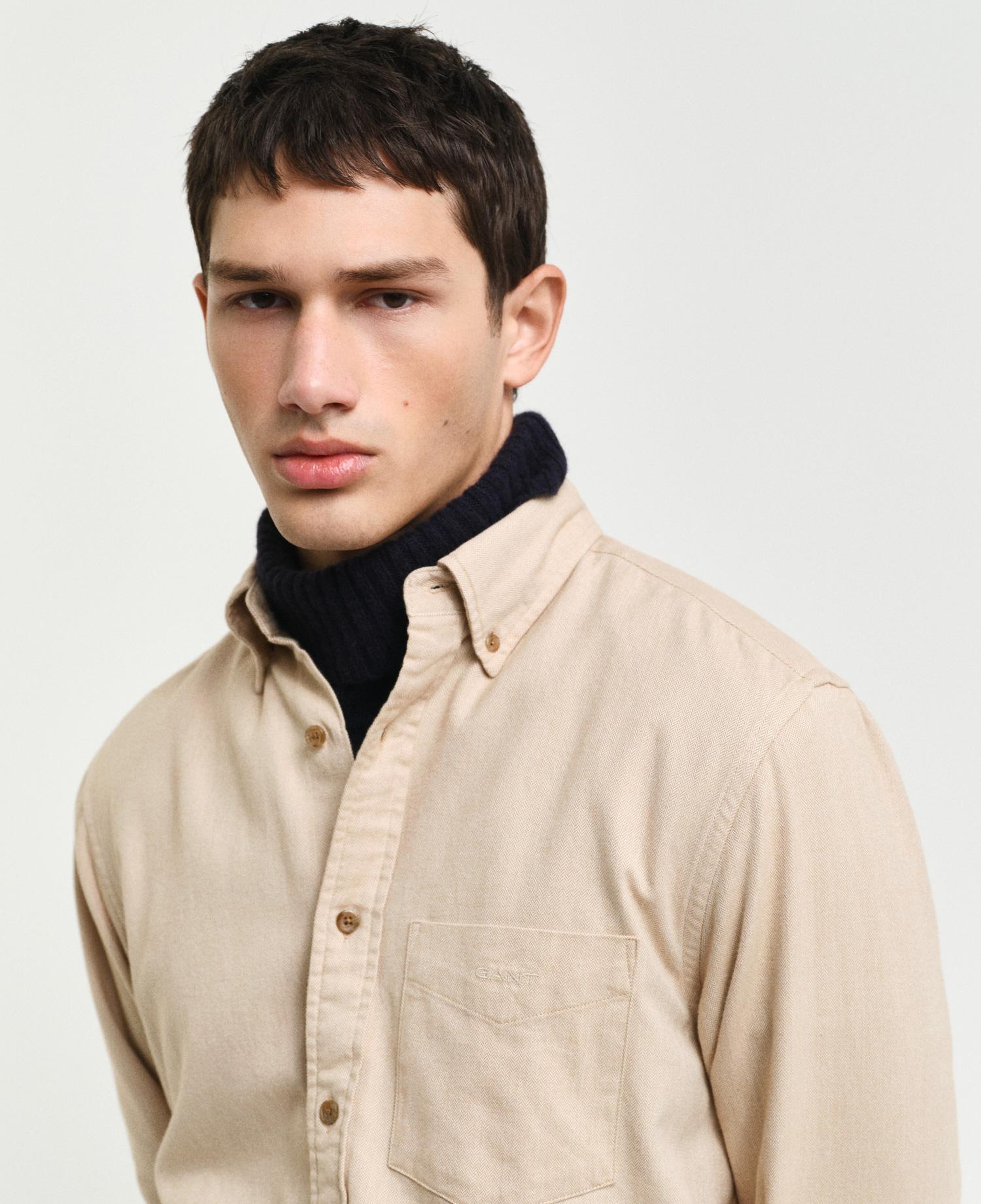 GANT Erkek Bej Regular Fit Düğmeli Yaka Gömlek