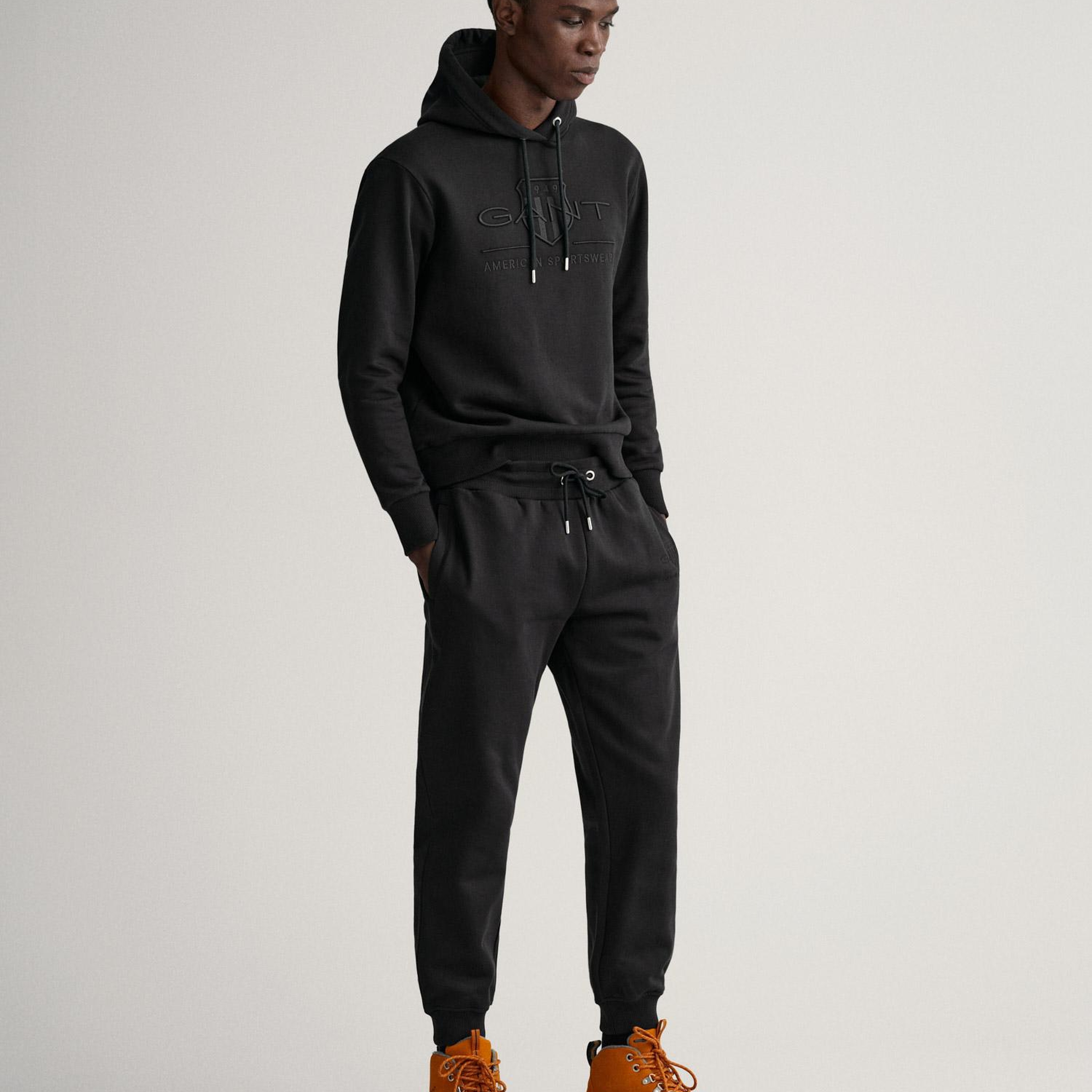 GANT Erkek Siyah Regular Fit Logolu Eşofman Altı