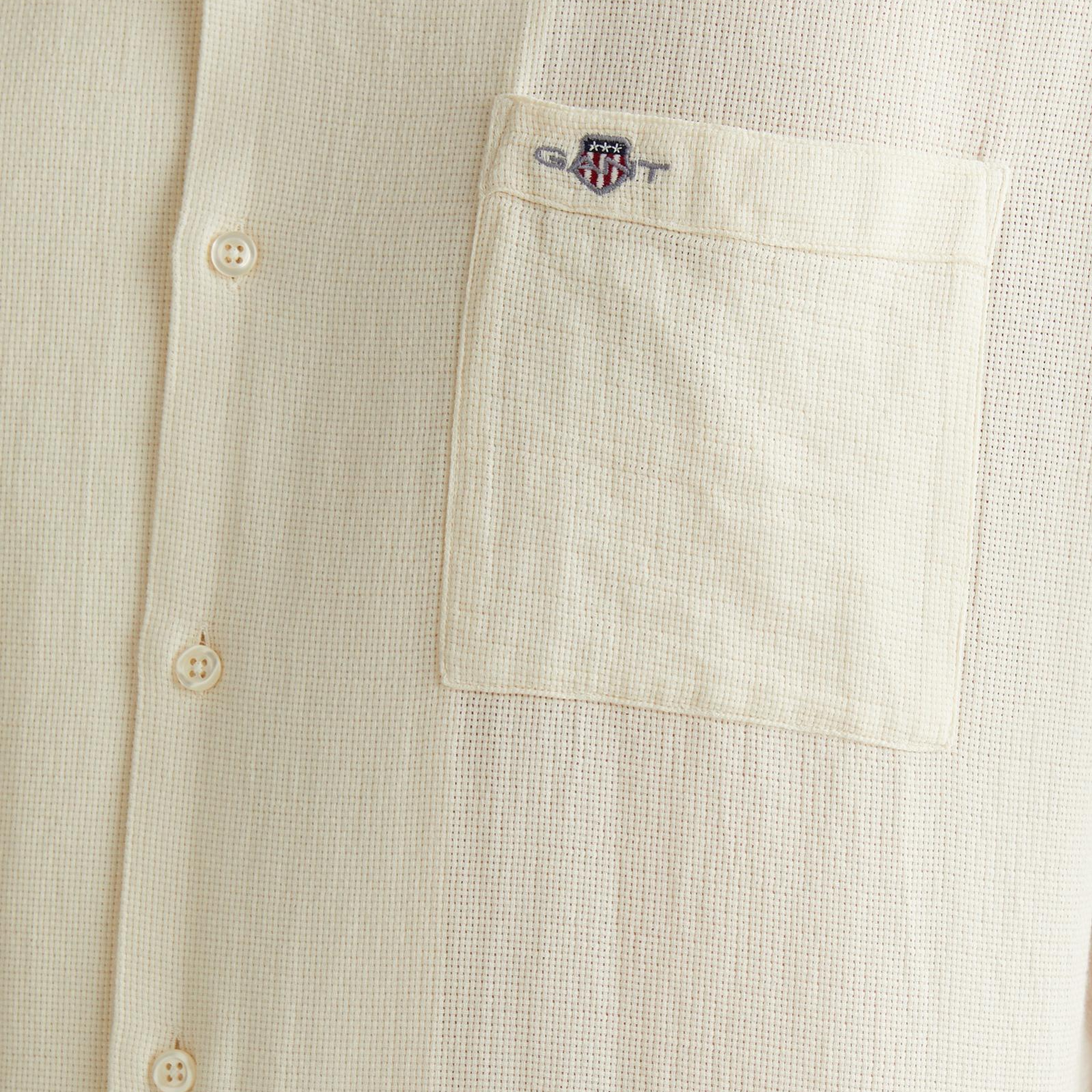 GANT Erkek Krem Regular Fit Klasik Yaka Gömlek