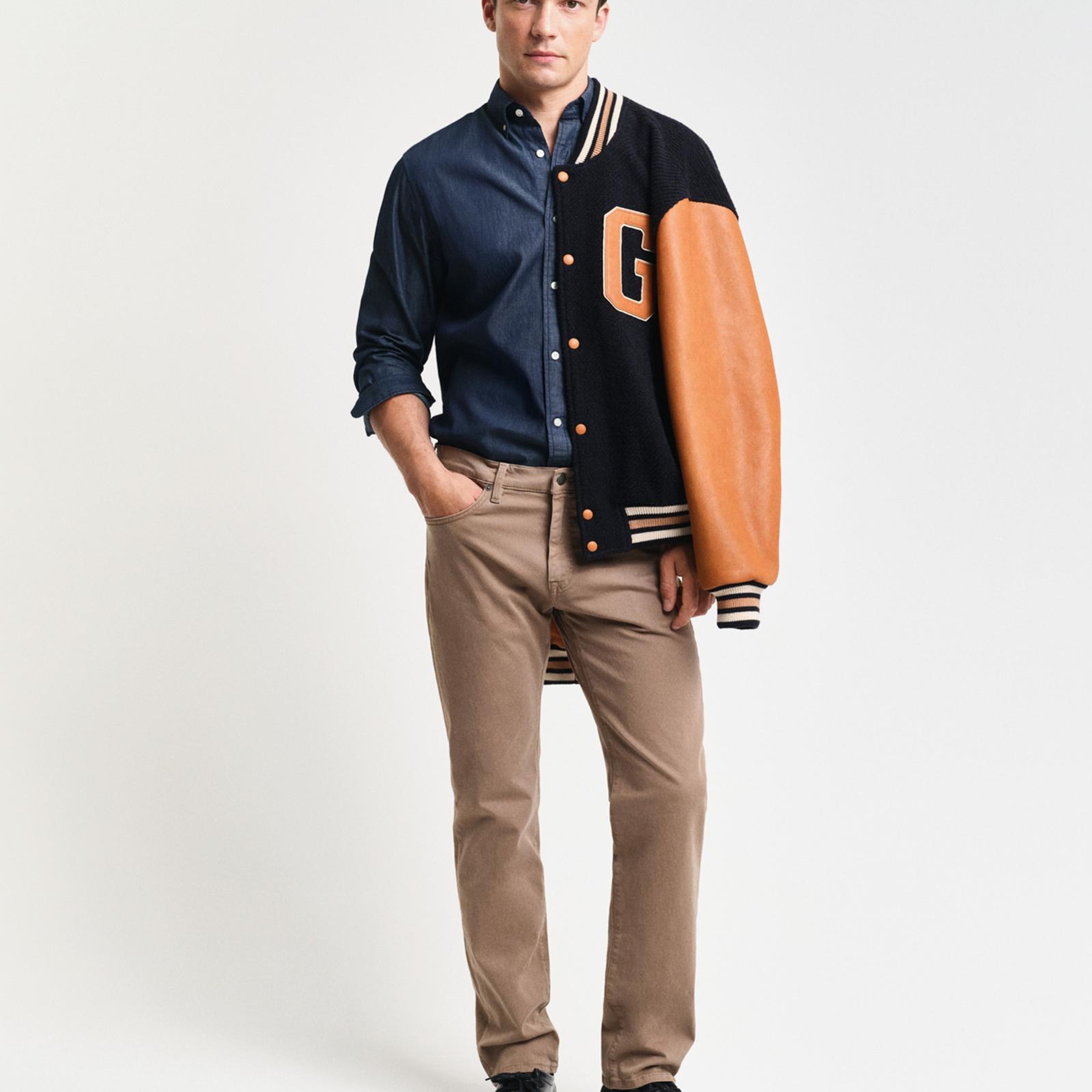 GANT Erkek Lacivert Regular Fit Düğmeli Yaka Gömlek